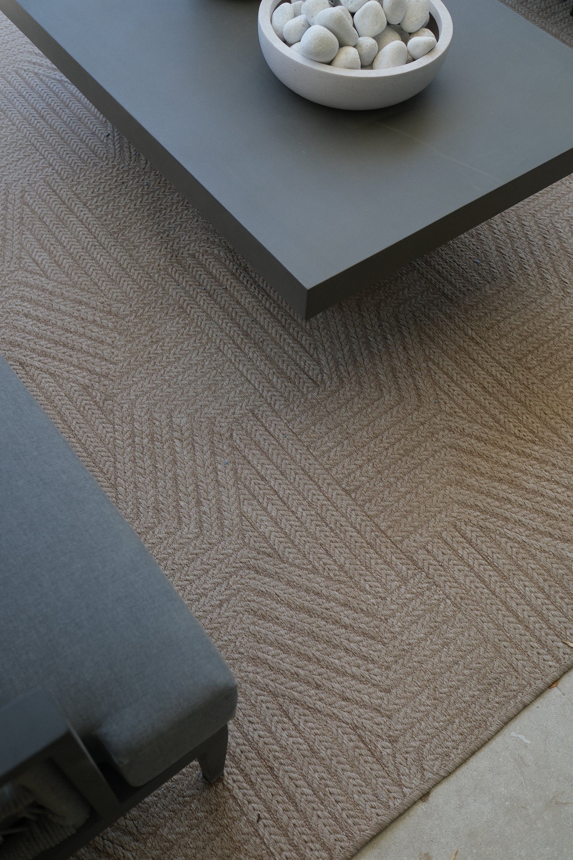 NATURAL WOVEN PATIO RUG 8'X10'