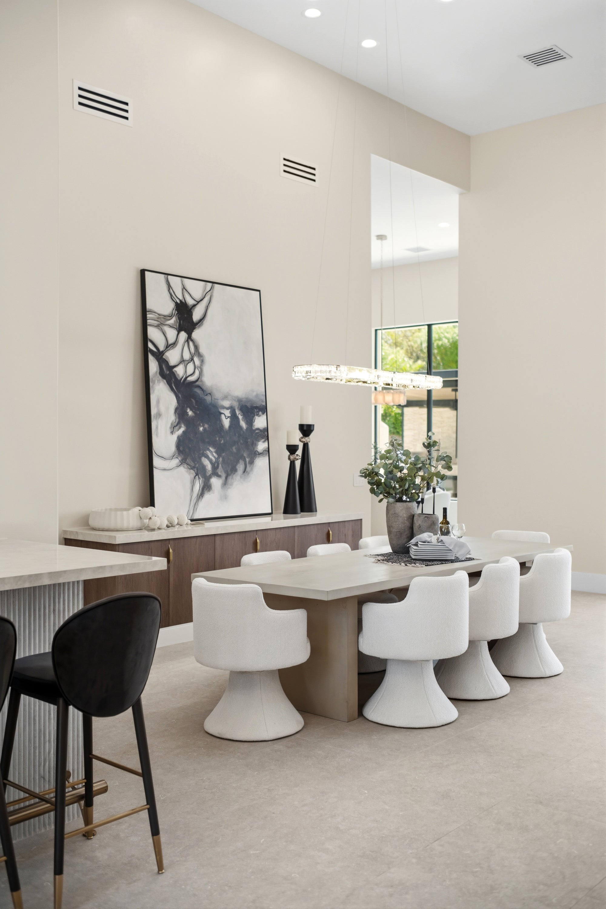 BOUCLE WHITE SWIVEL DINING CHAIR 5