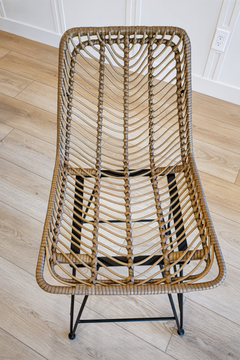 BUCKET SEAT BARSTOOL NATURAL E