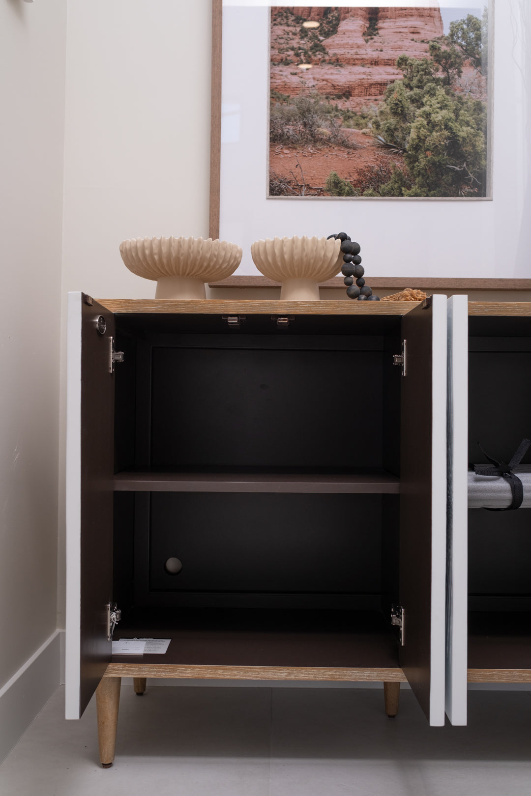 48"L SCANDI INS 4-DR CABINET