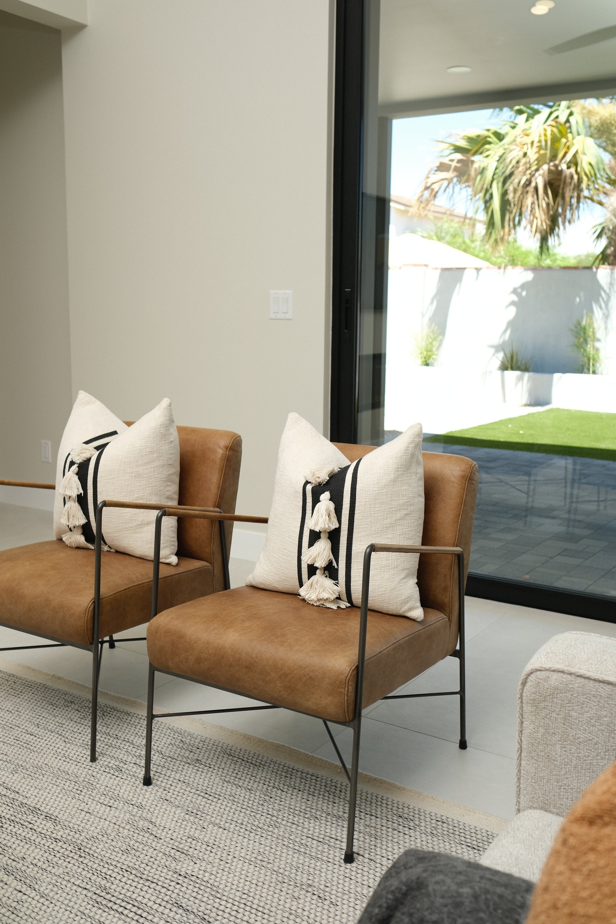 BROWN LEATHER CHAIR 2