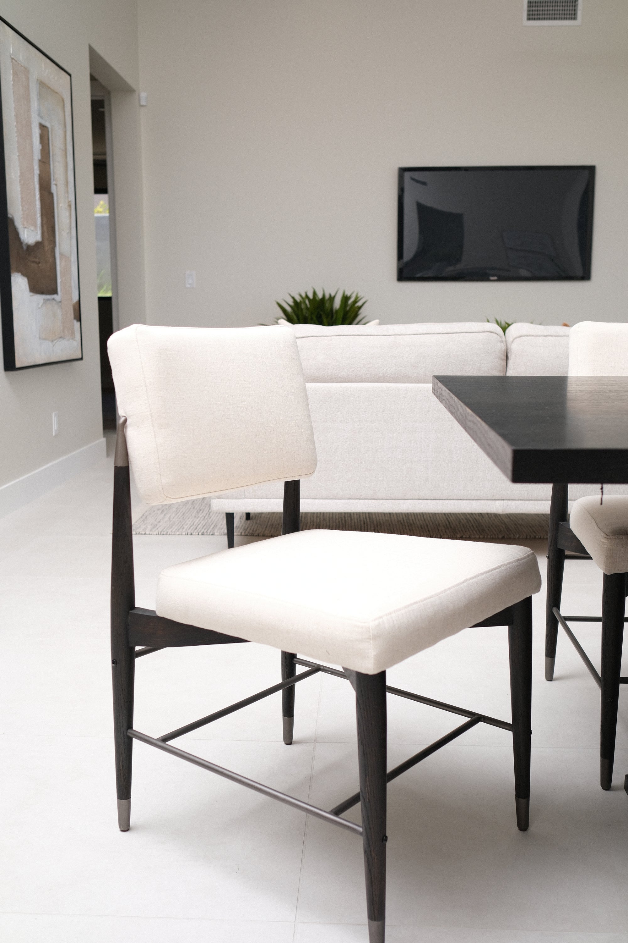 6-PIECE BLACK &amp; WHITE UPHOLSTERED SIDE CHAIR