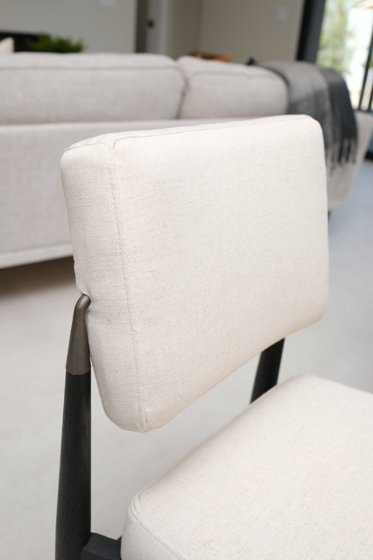 BLACK &amp; WHITE UPHOLSTERED SIDE CHAIR SET OF 6