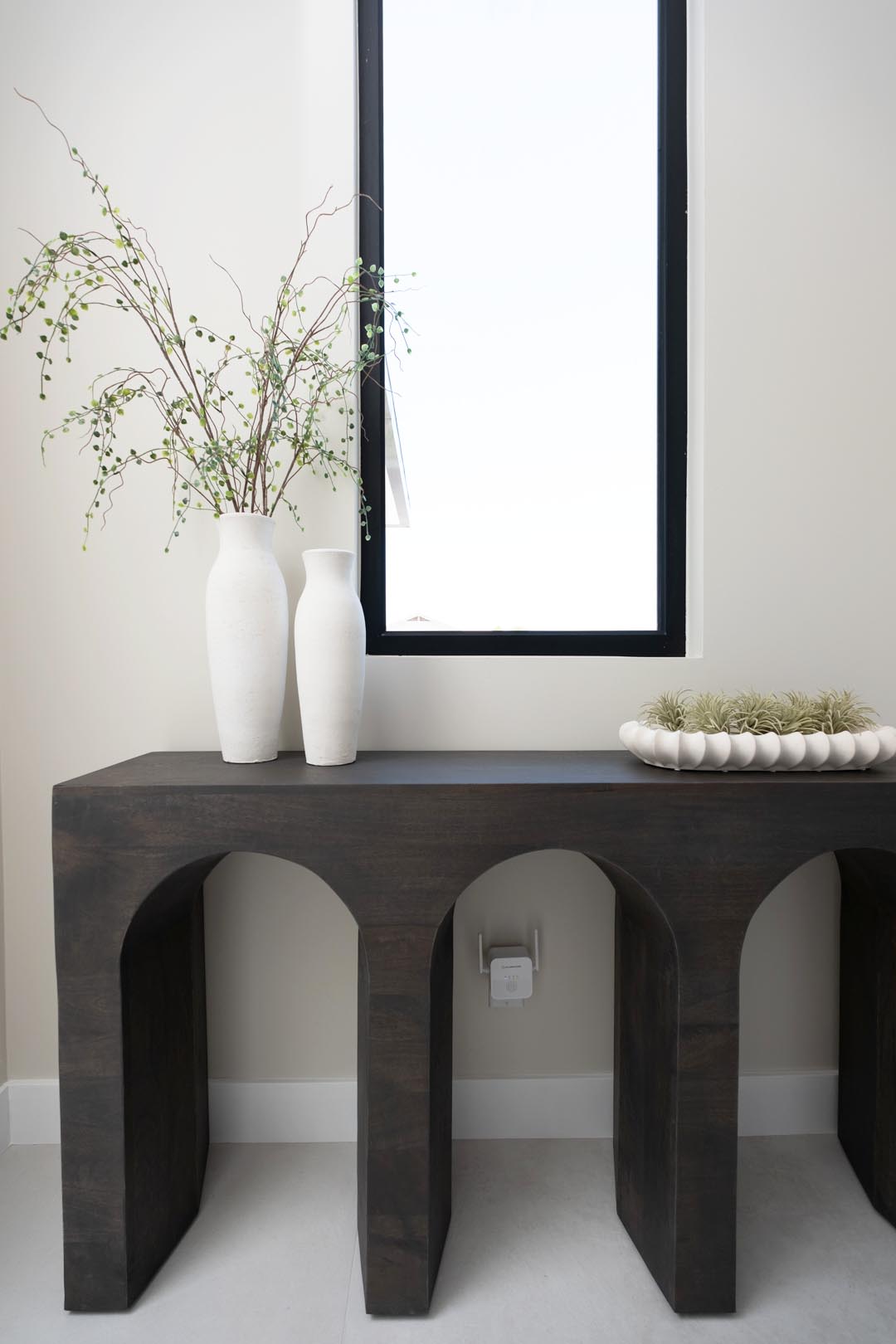 60"L 3-ARCH DESIGN CONSOLE