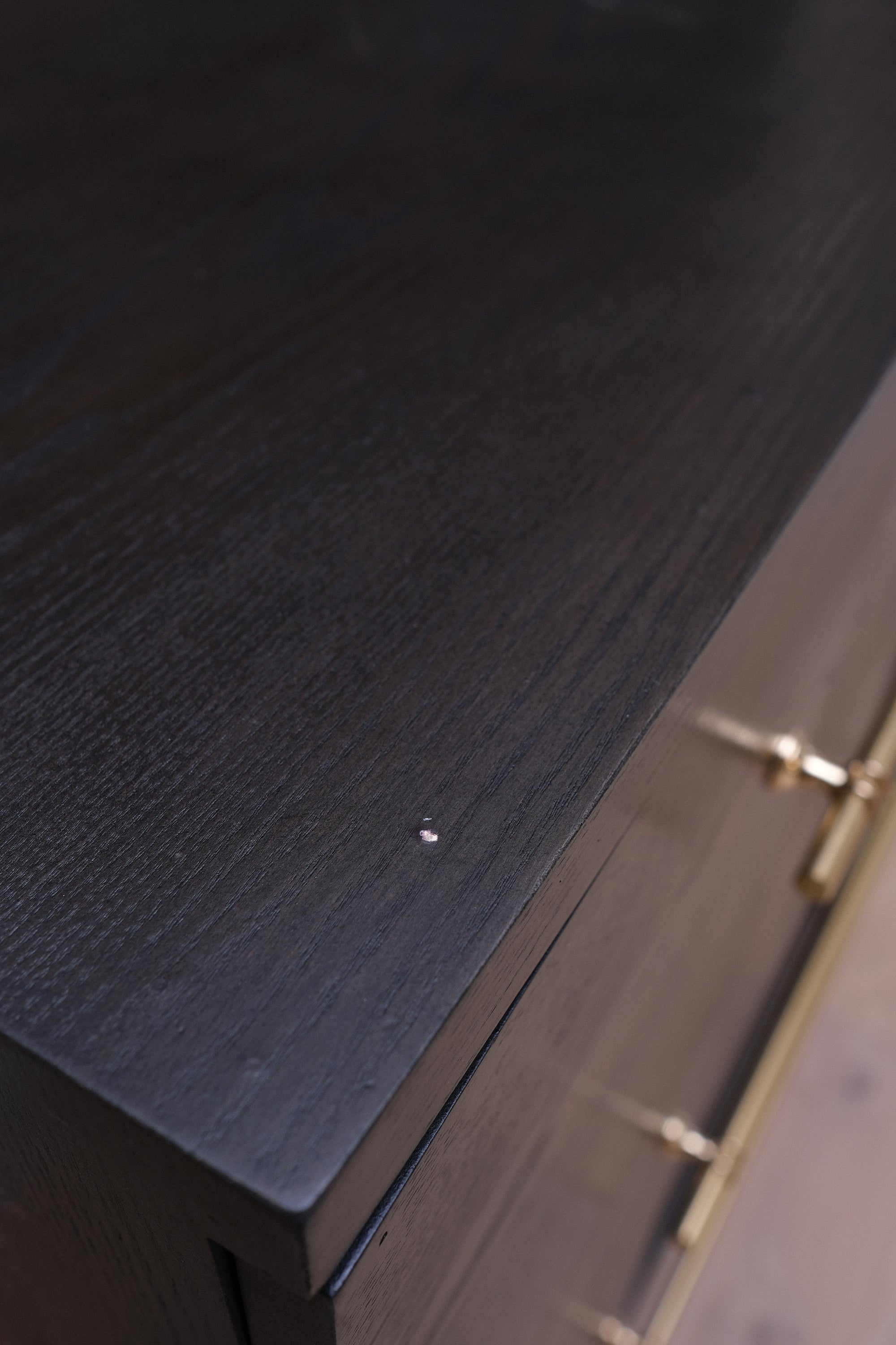 40"L 3-DRAWER DRESSER 1