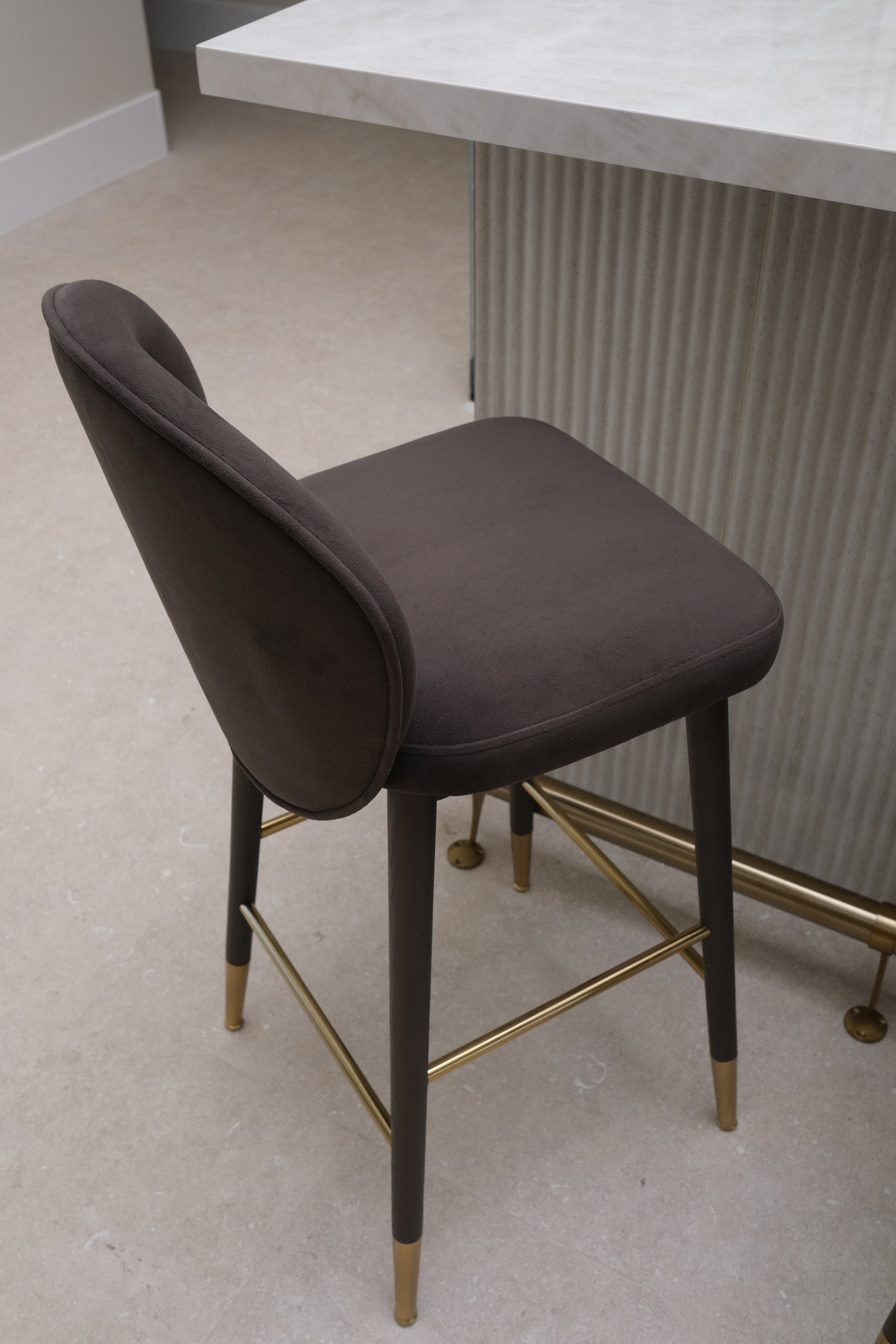 40.6"H CHARCOAL VELVET BARSTOOL 1