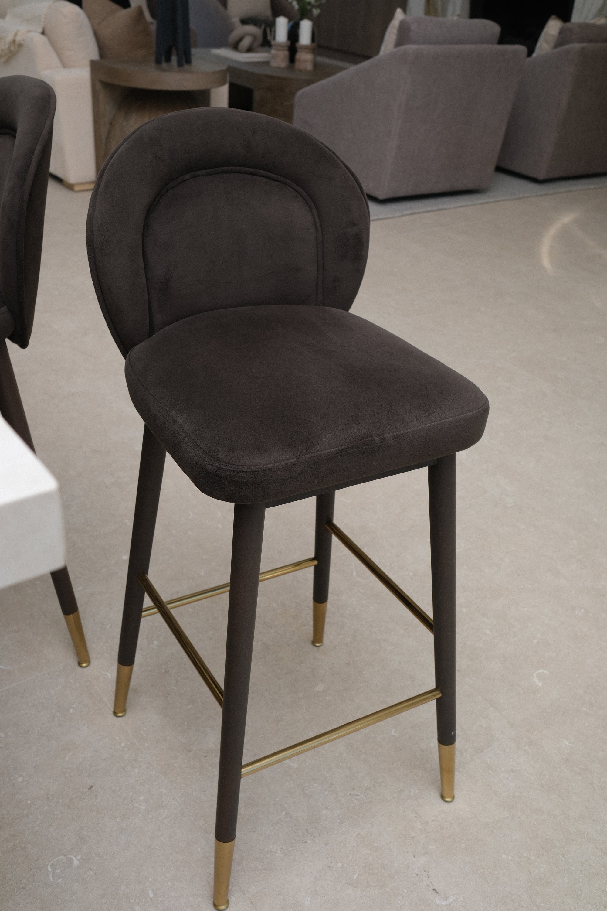 40.6"H CHARCOAL VELVET BARSTOOL 1