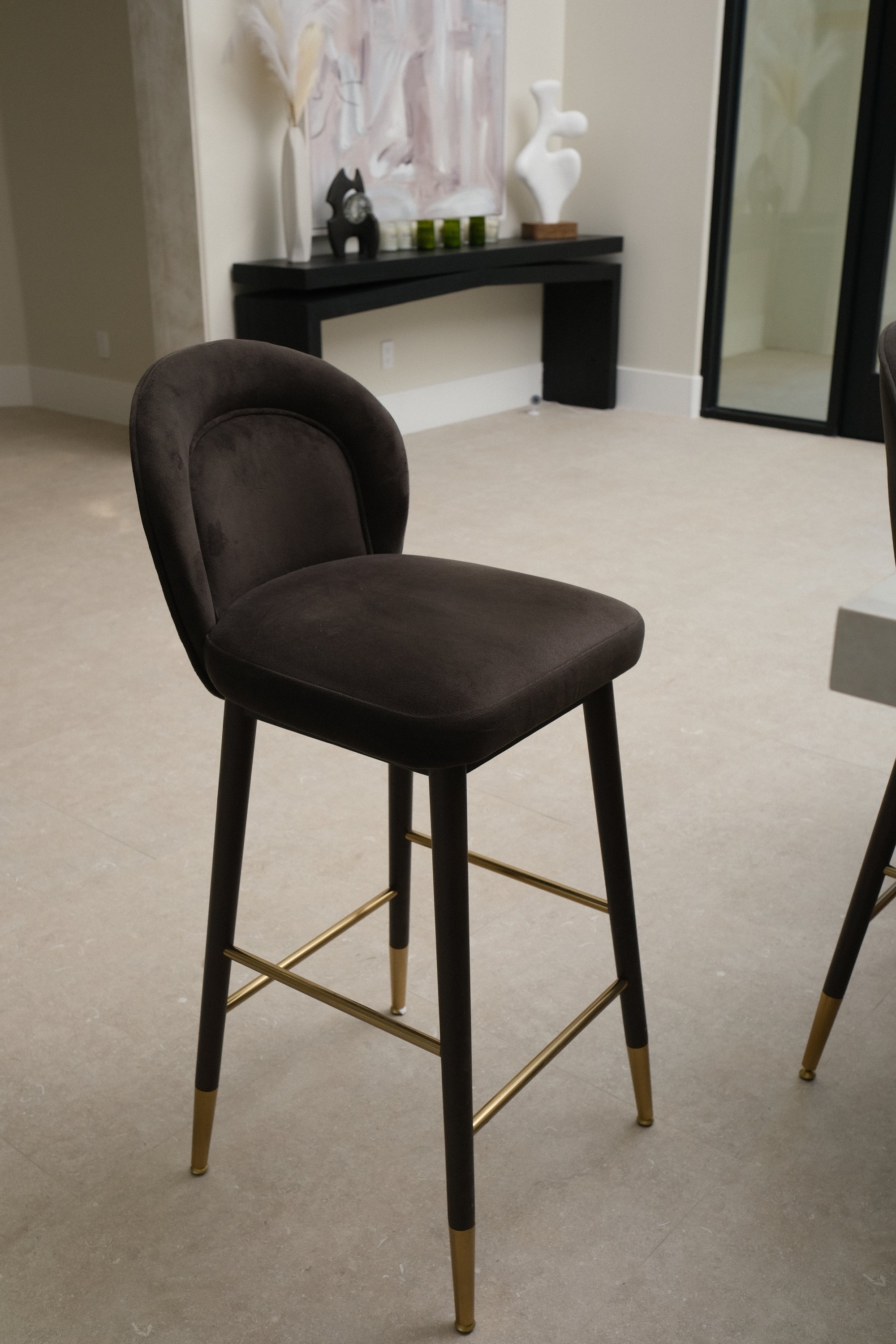 40.6"H CHARCOAL VELVET BARSTOOL 3