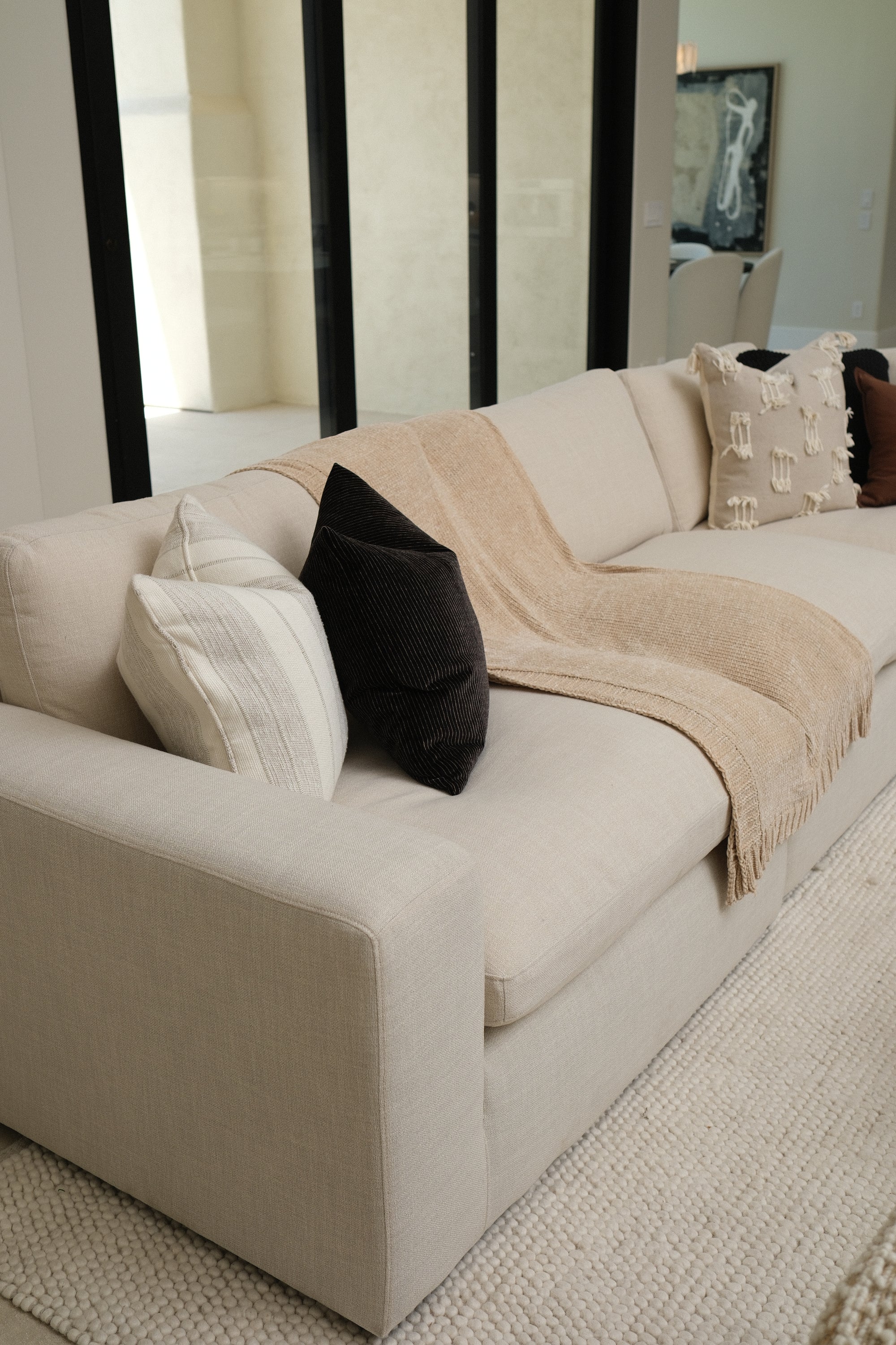 SECTIONAL ARMLESS CHAIR BEIGE