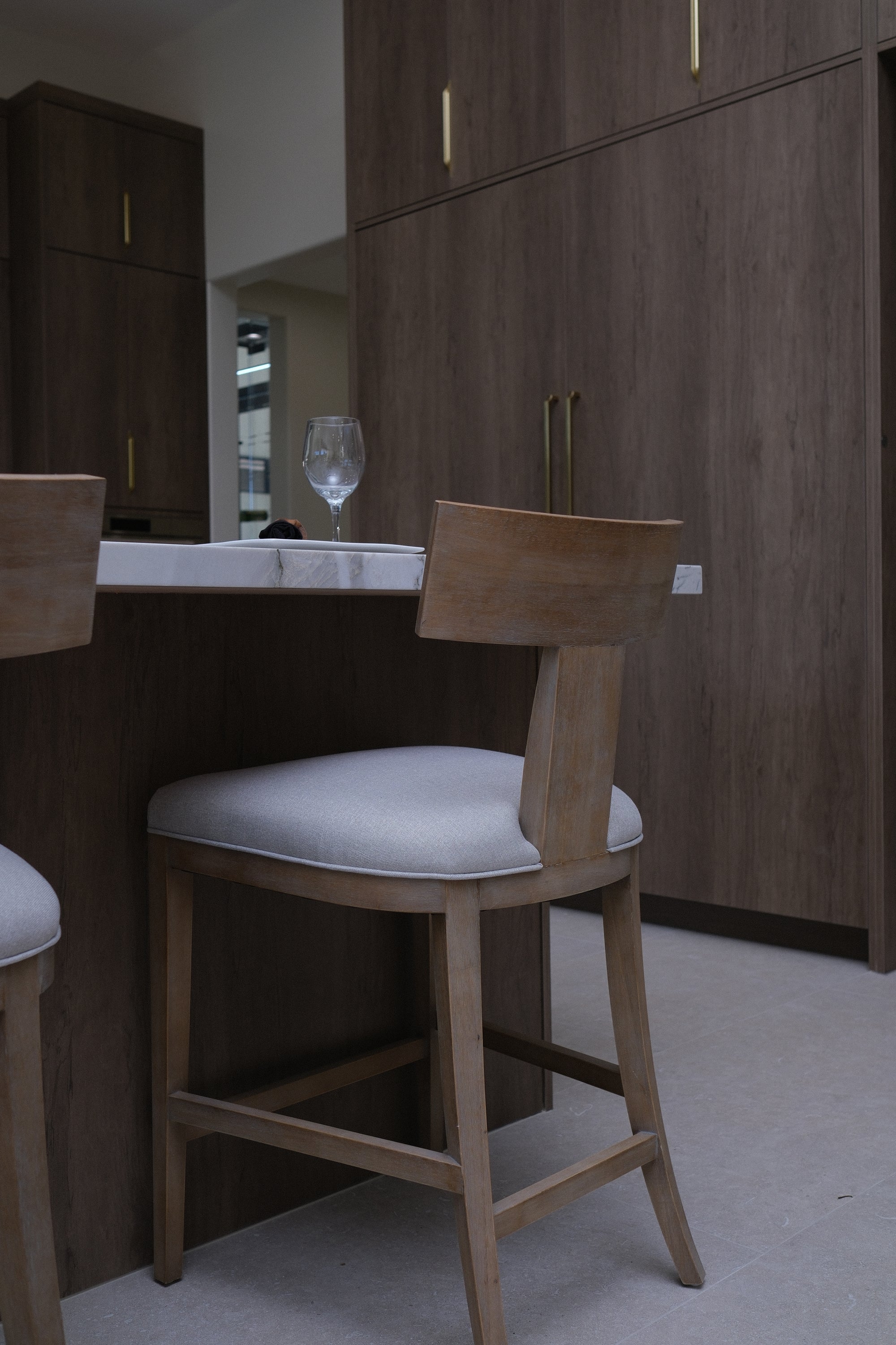 T-BACK COUNTER CHAIR GREY 7