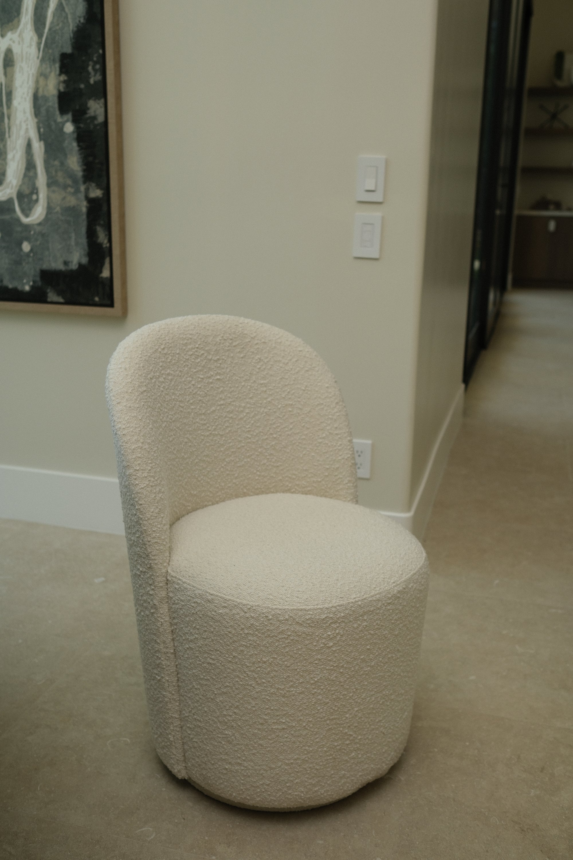 IVORY SWIVEL DINING CHAIR 1