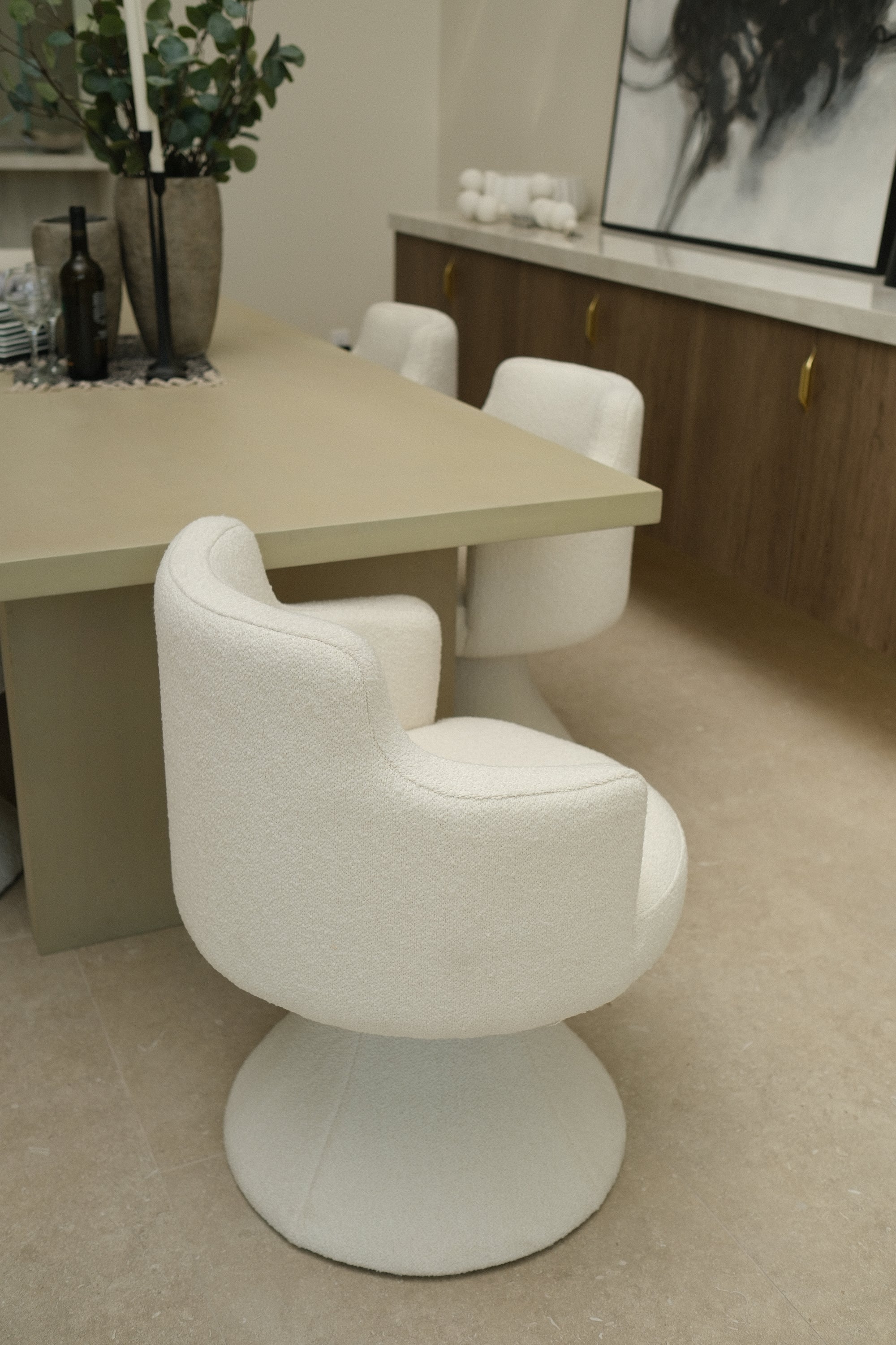 BOUCLE WHITE SWIVEL DINING CHAIR 5