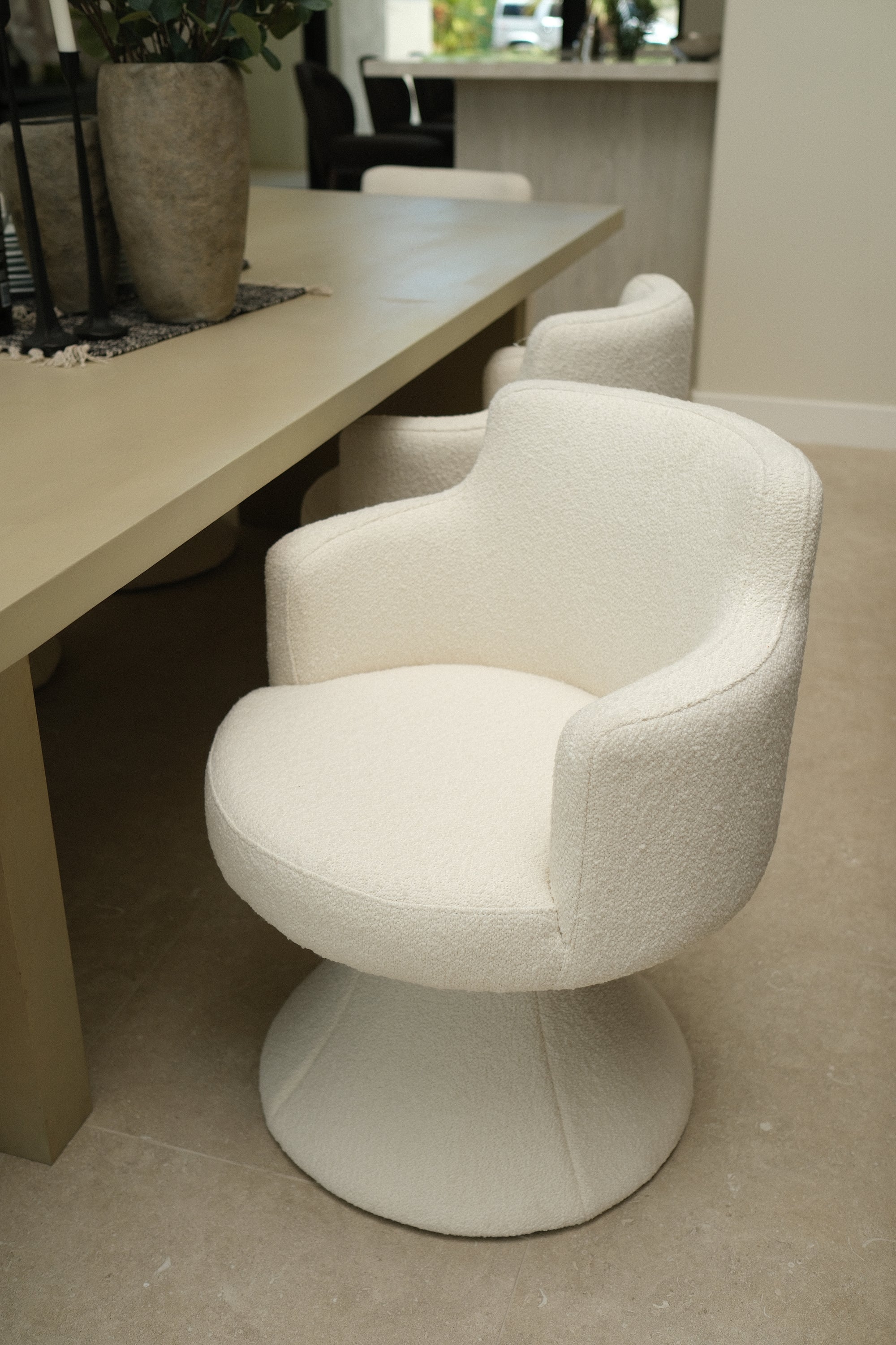 BOUCLE WHITE SWIVEL DINING CHAIR 6
