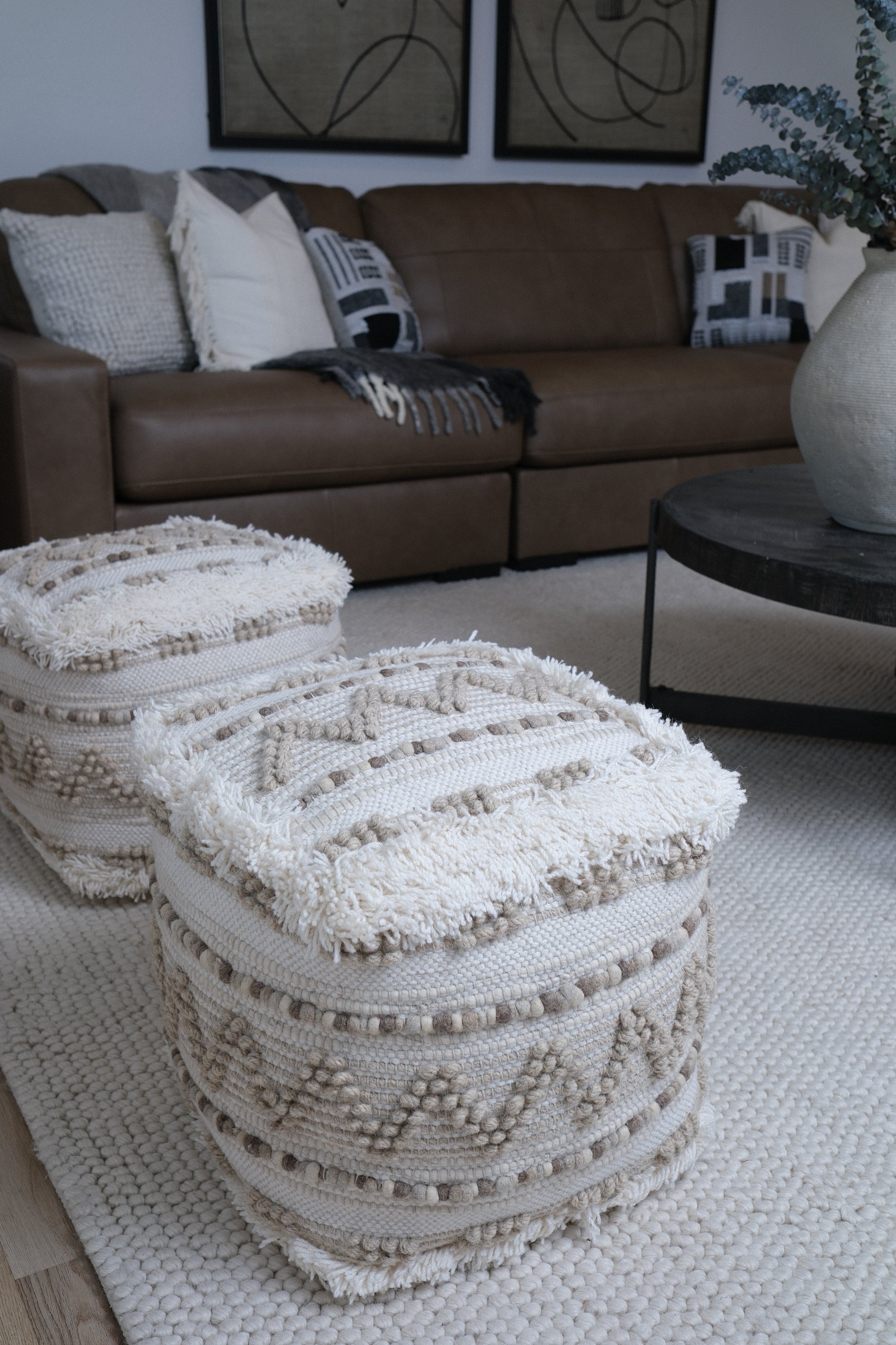 18IN IVORY NATURAL WOVEN POUF 1
