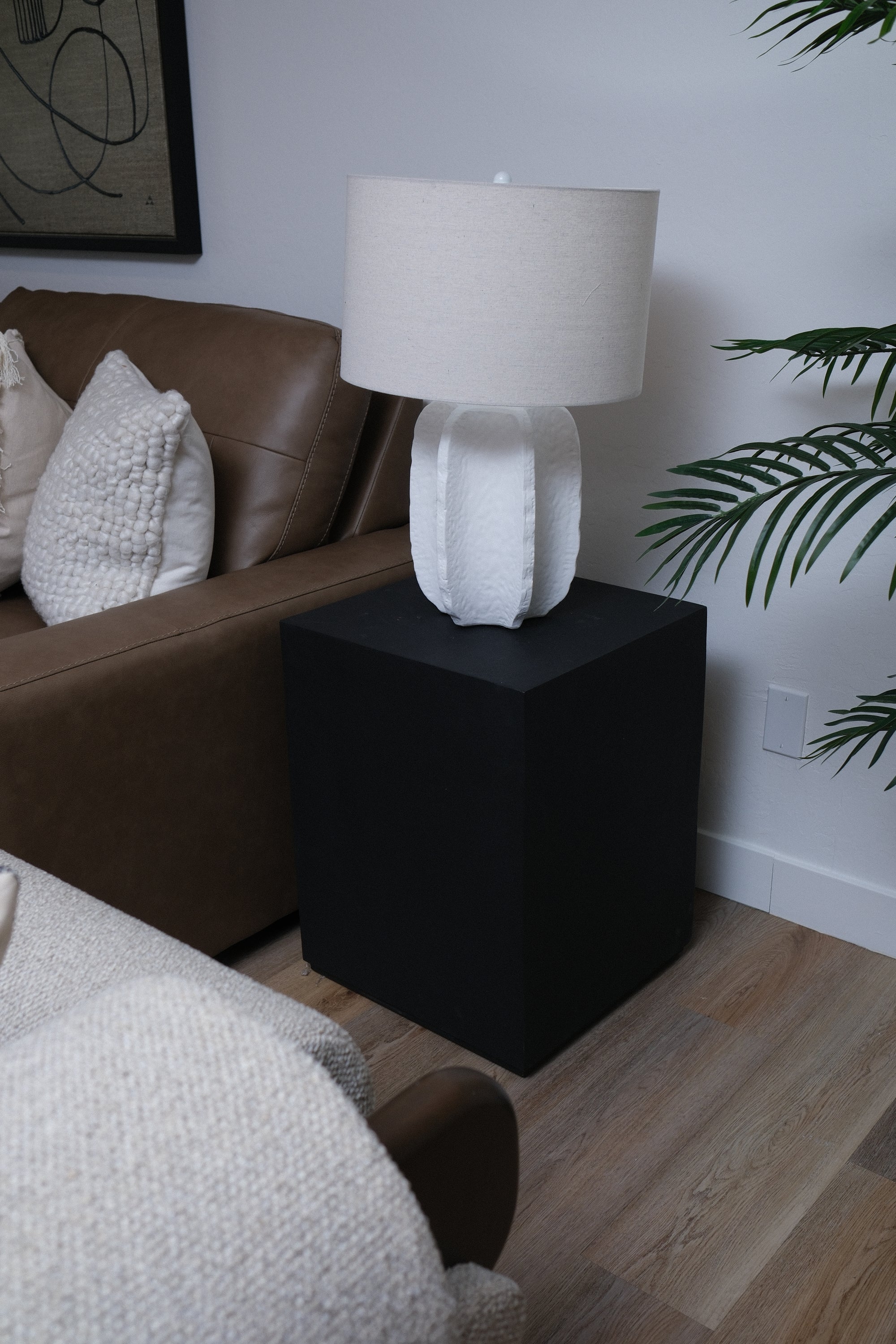 18"L SQ FAUX CEMENT END TABLE BLACK 2