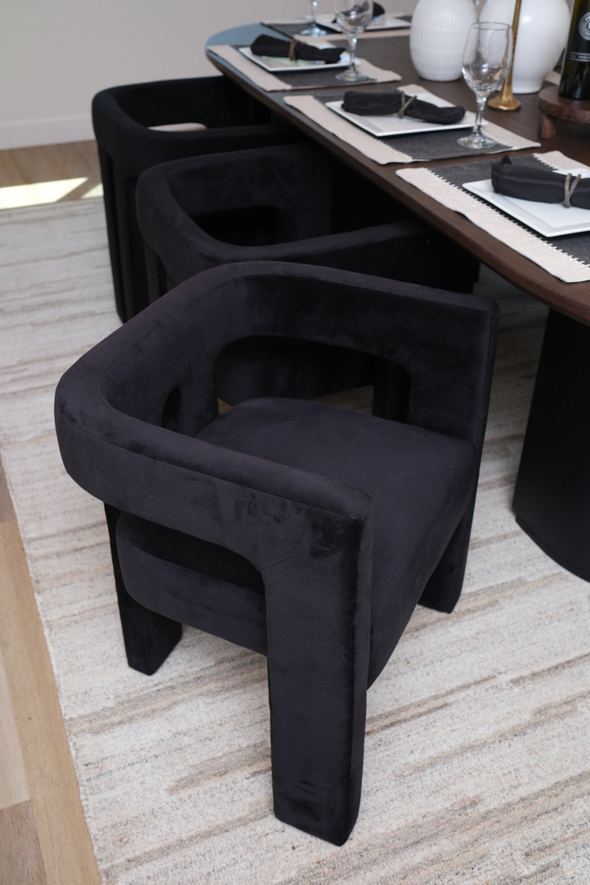 BLACK VELVET DINING CHAIR 2