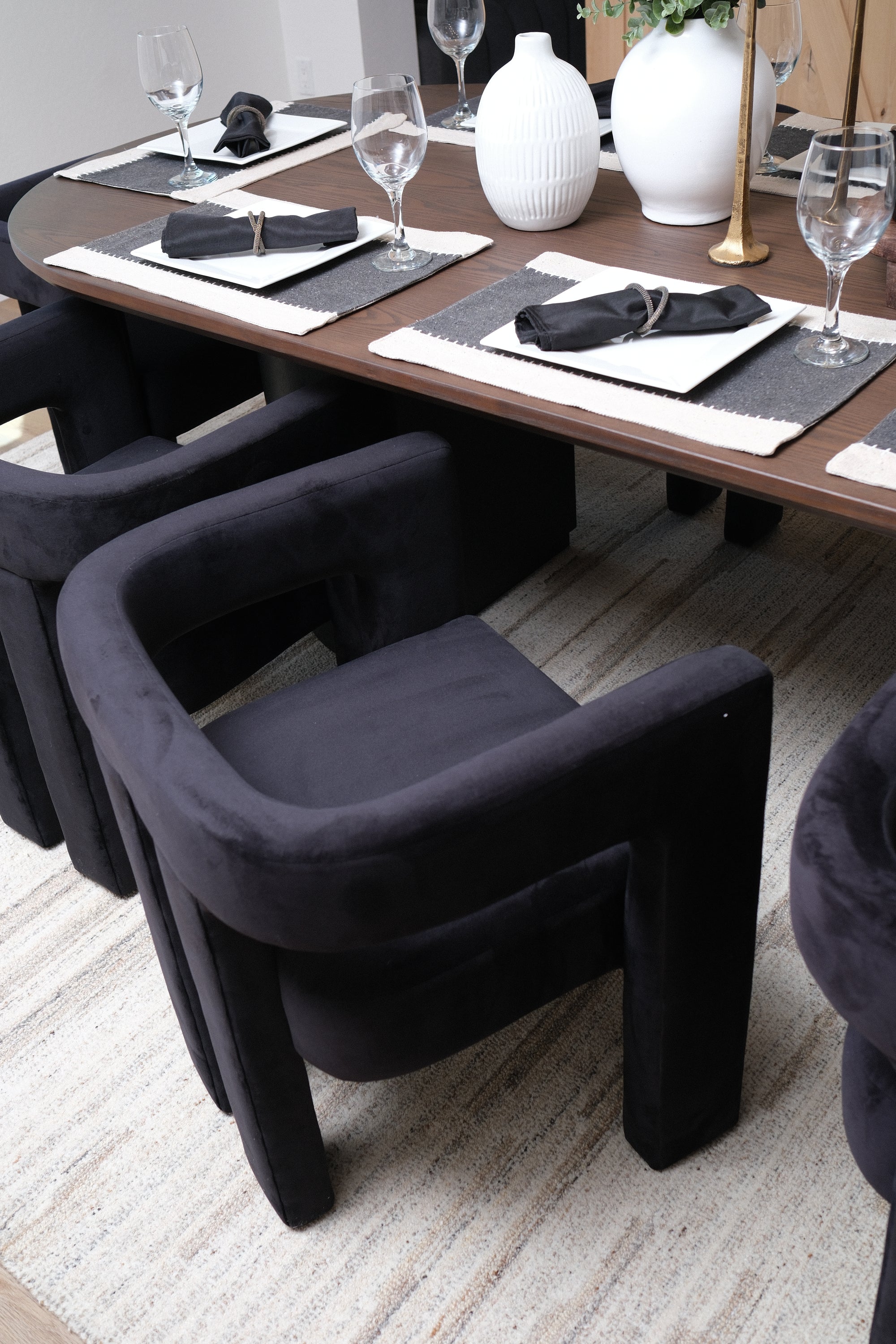 BLACK VELVET DINING CHAIR 3