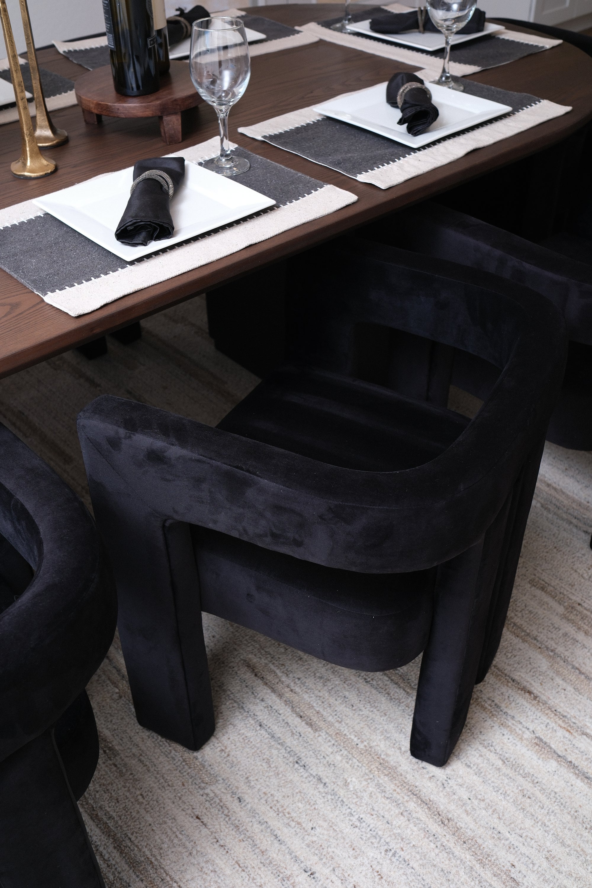 BLACK VELVET DINING CHAIR 3