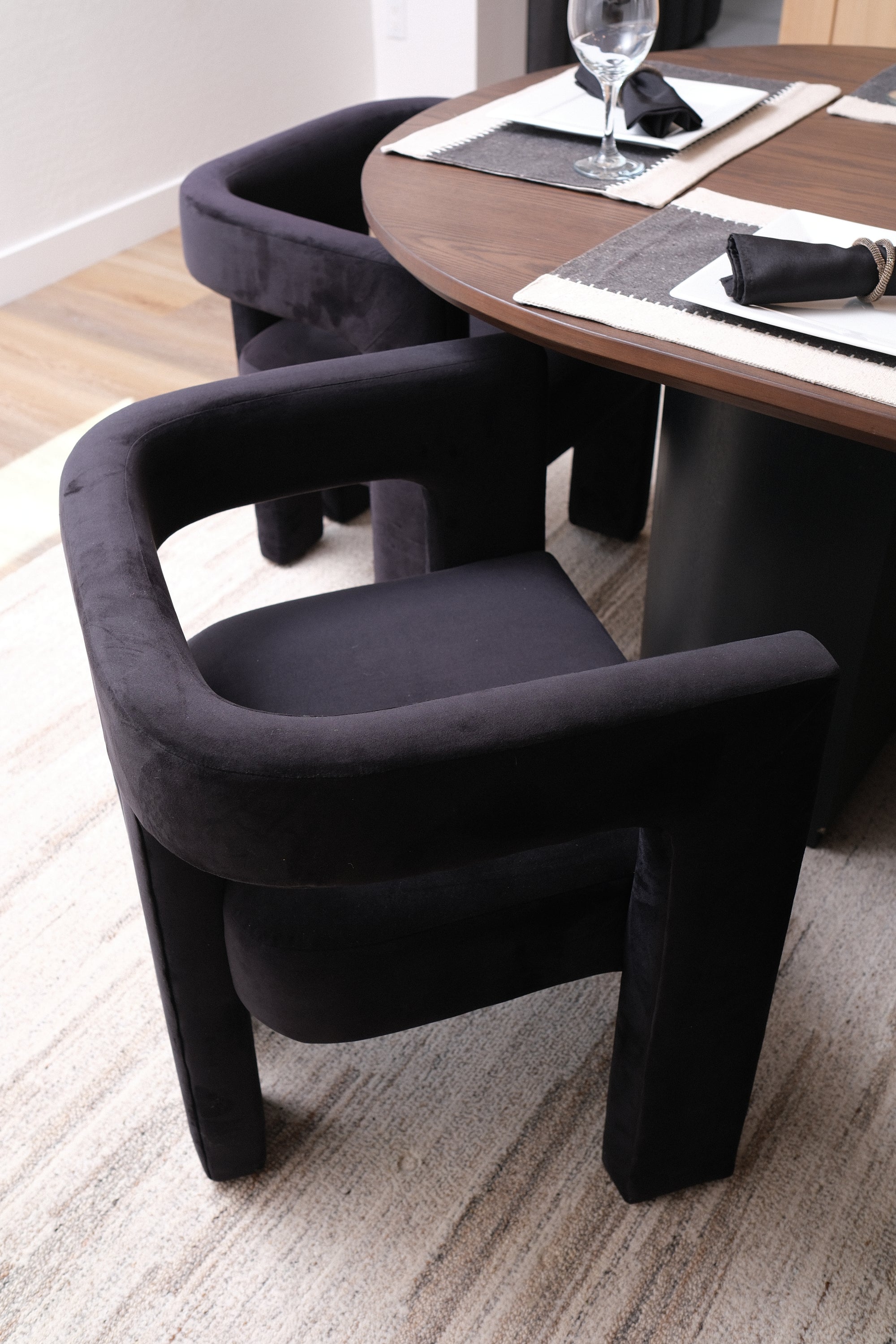 BLACK VELVET DINING CHAIR 4