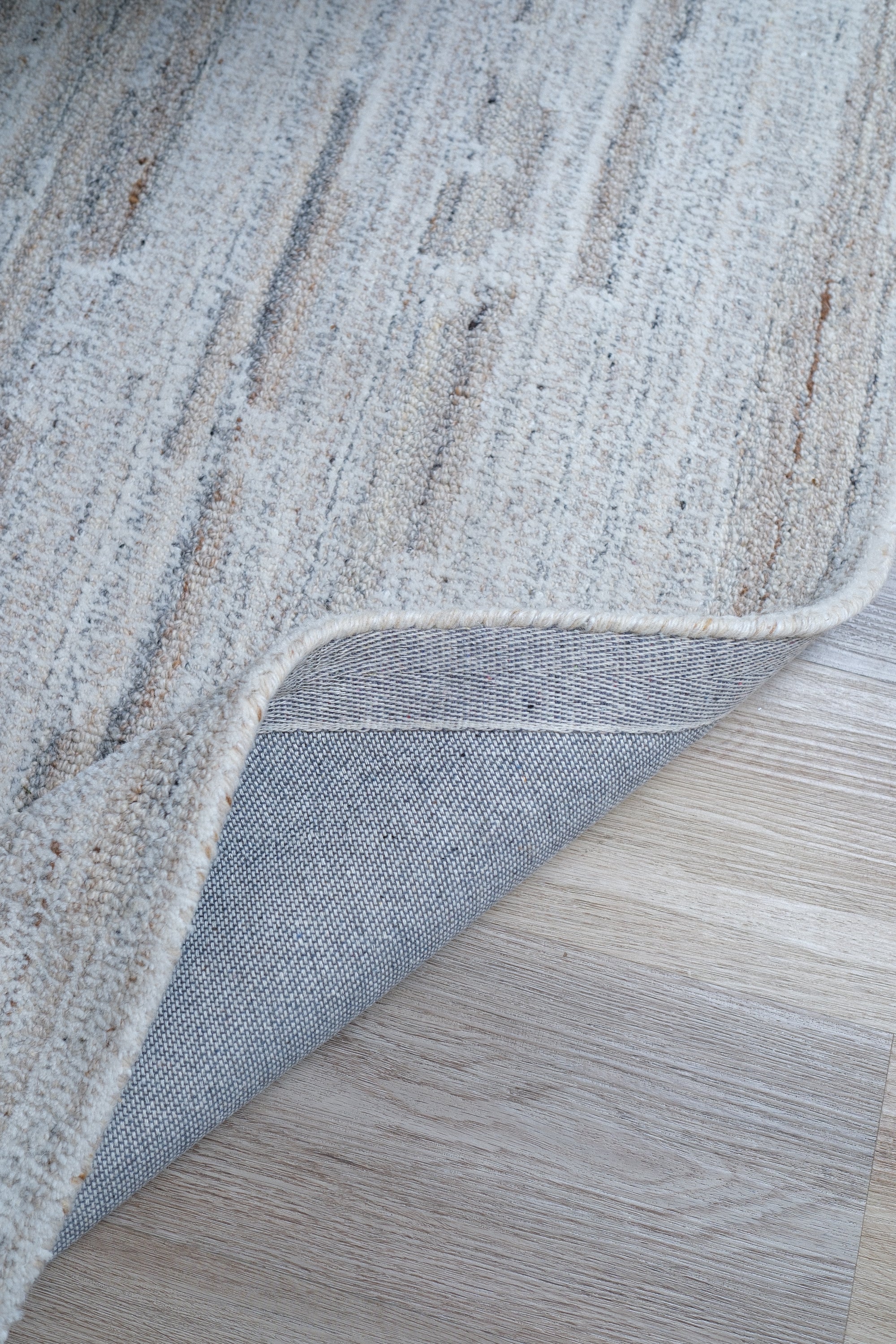 IVORY BEIGE STRIPED RUG 9'X12'