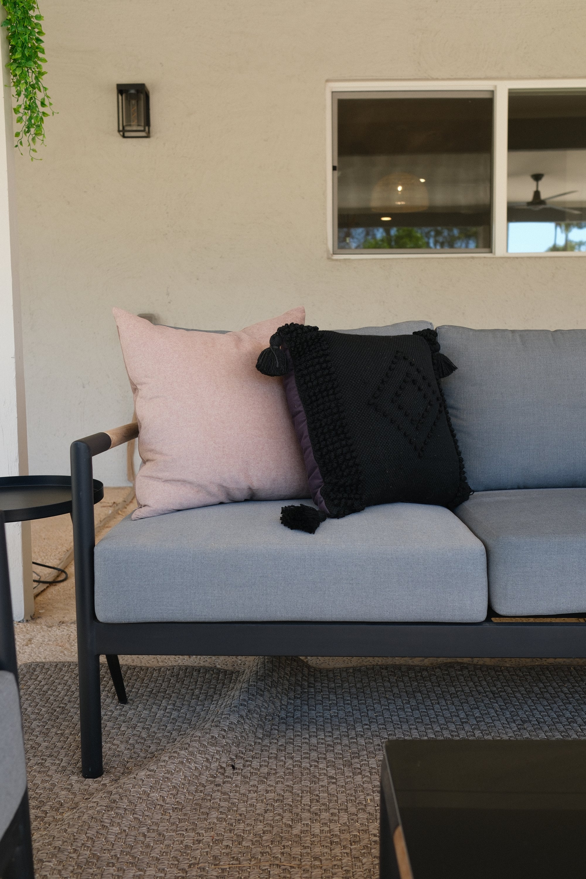 MODERN OUTDOOR SOFA
