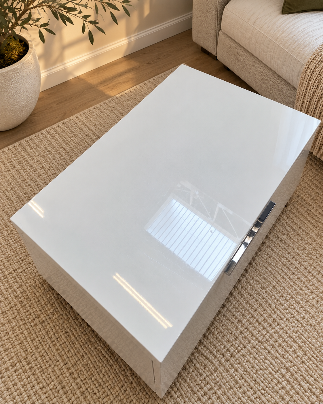 High Gloss White Nightstand B