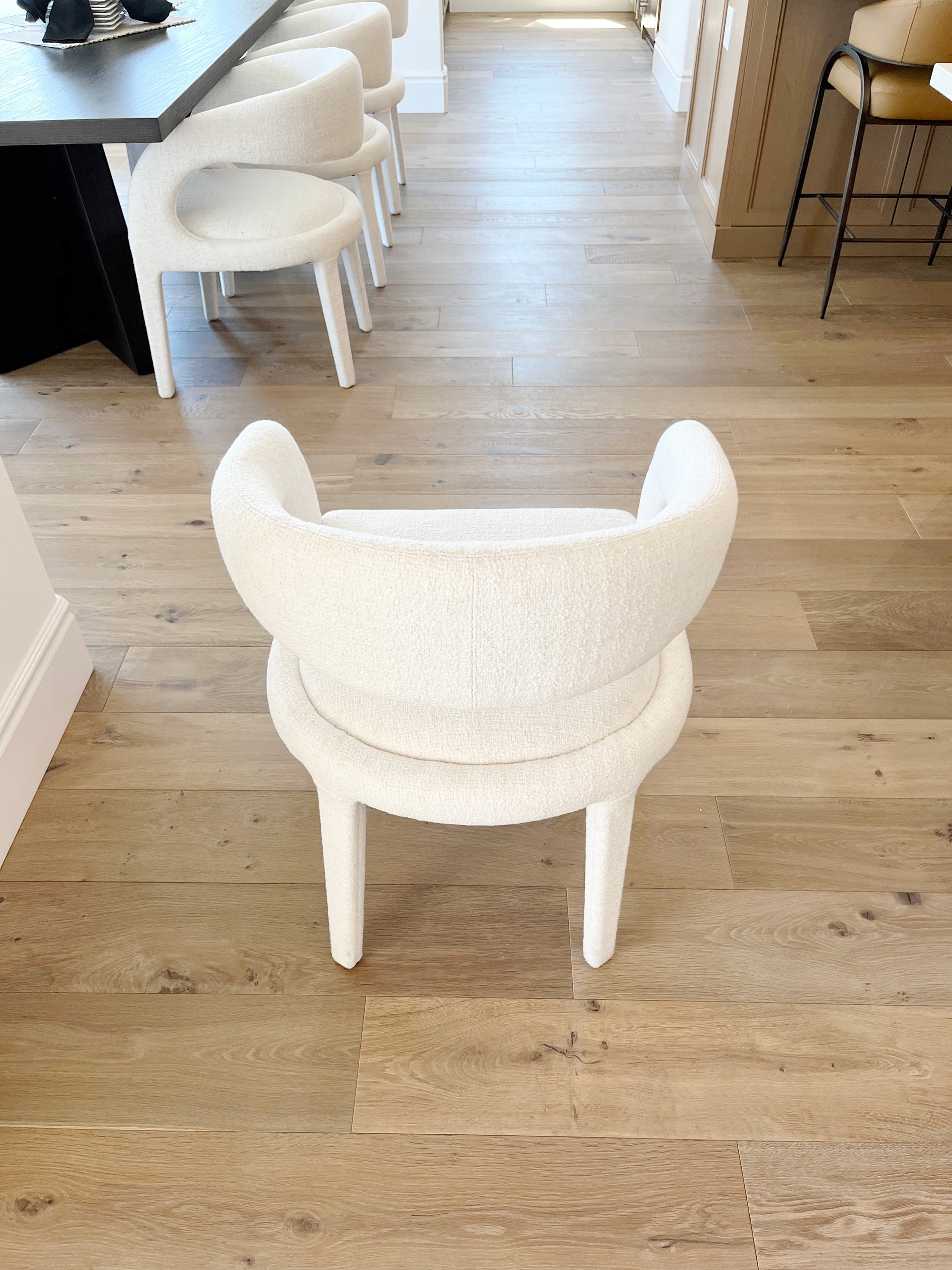 CURVE BACK WHITE DINING CHAIR 6