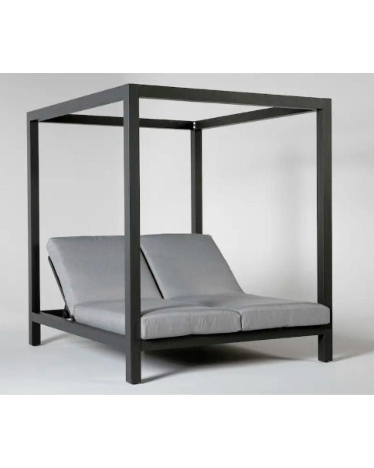 83"H OUTDOOR DOUBLE CHAISE DAYBED