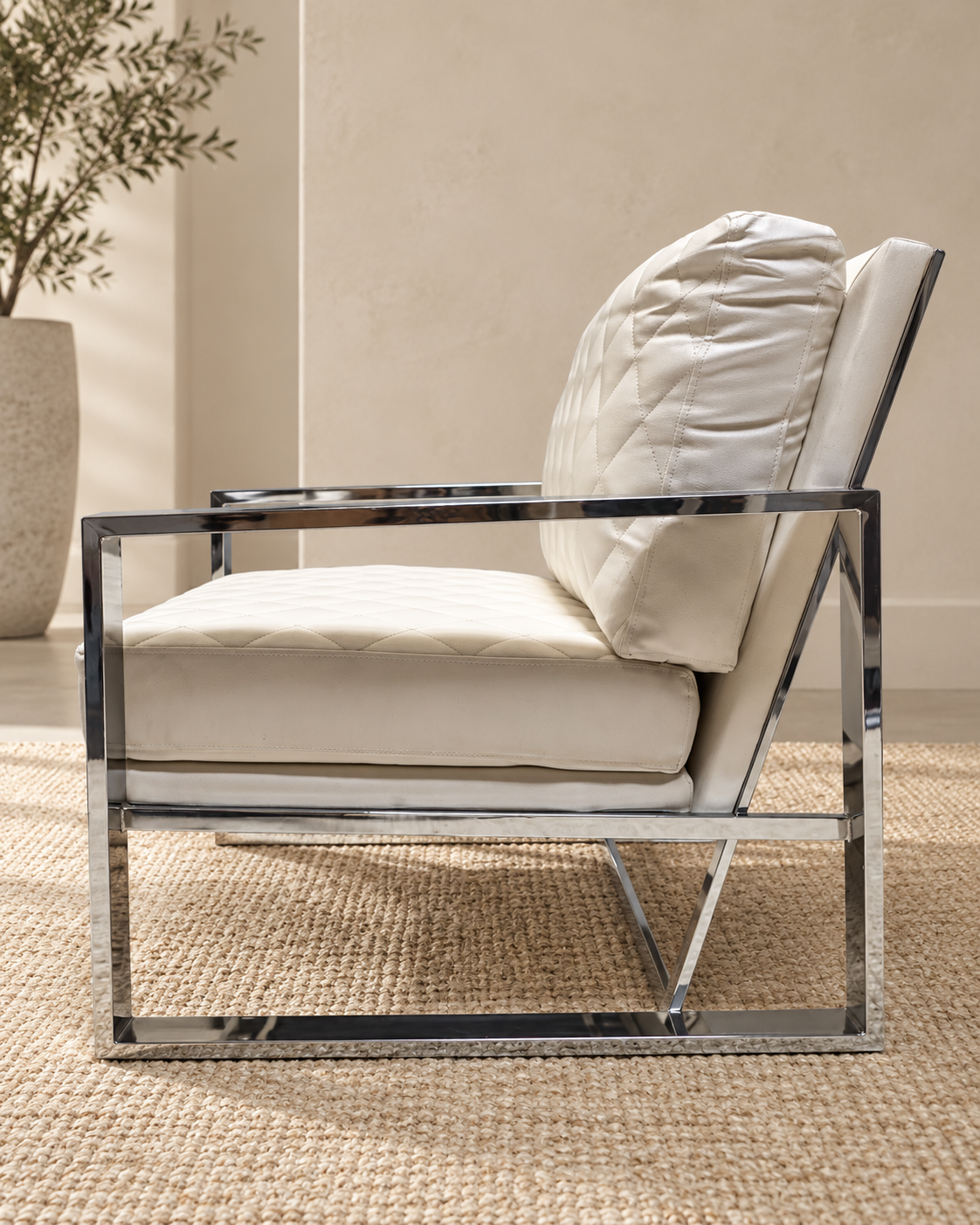 ACCENT CHAIR WHITE CHROME