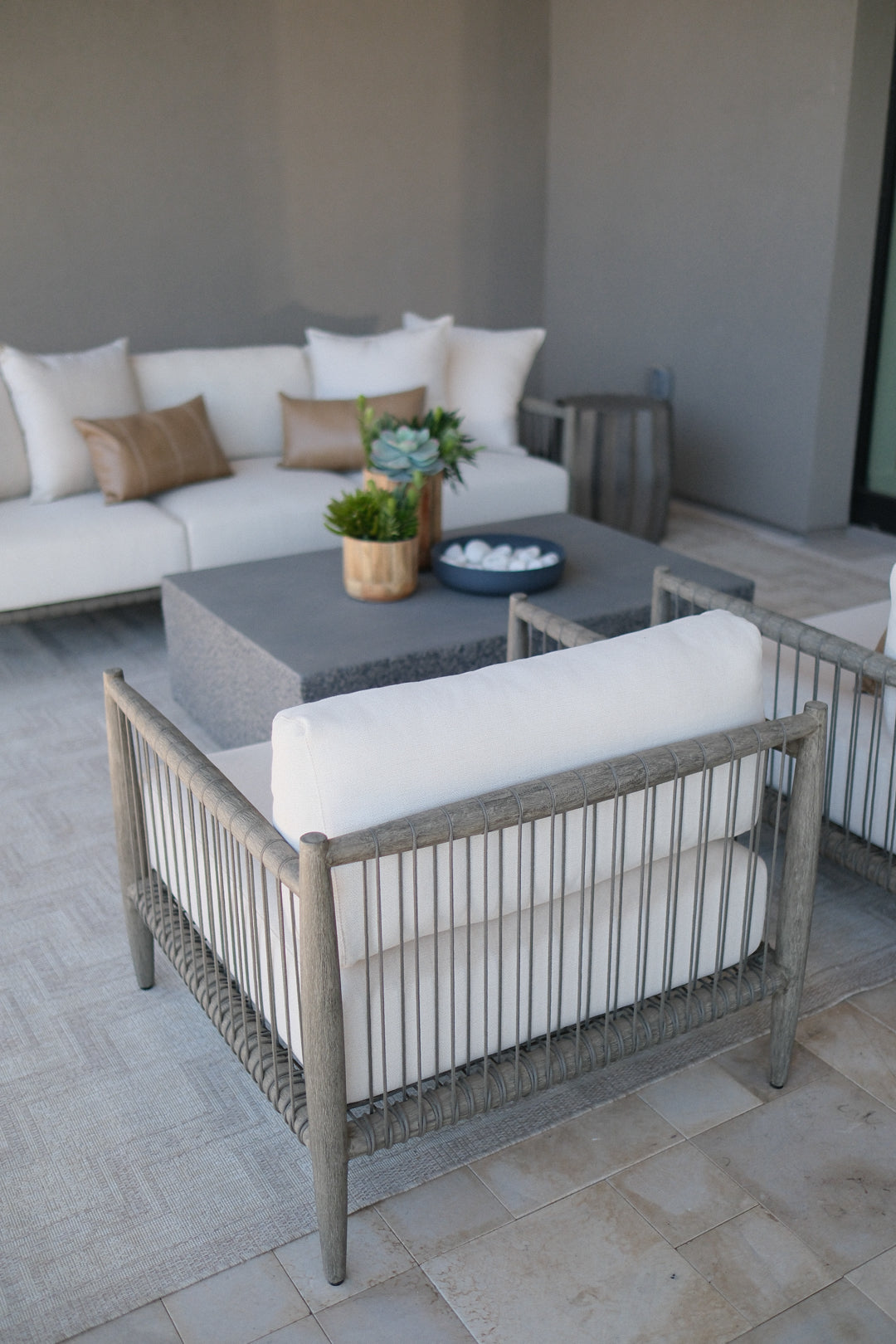 DARK GREY LOUNGE CHAIR B