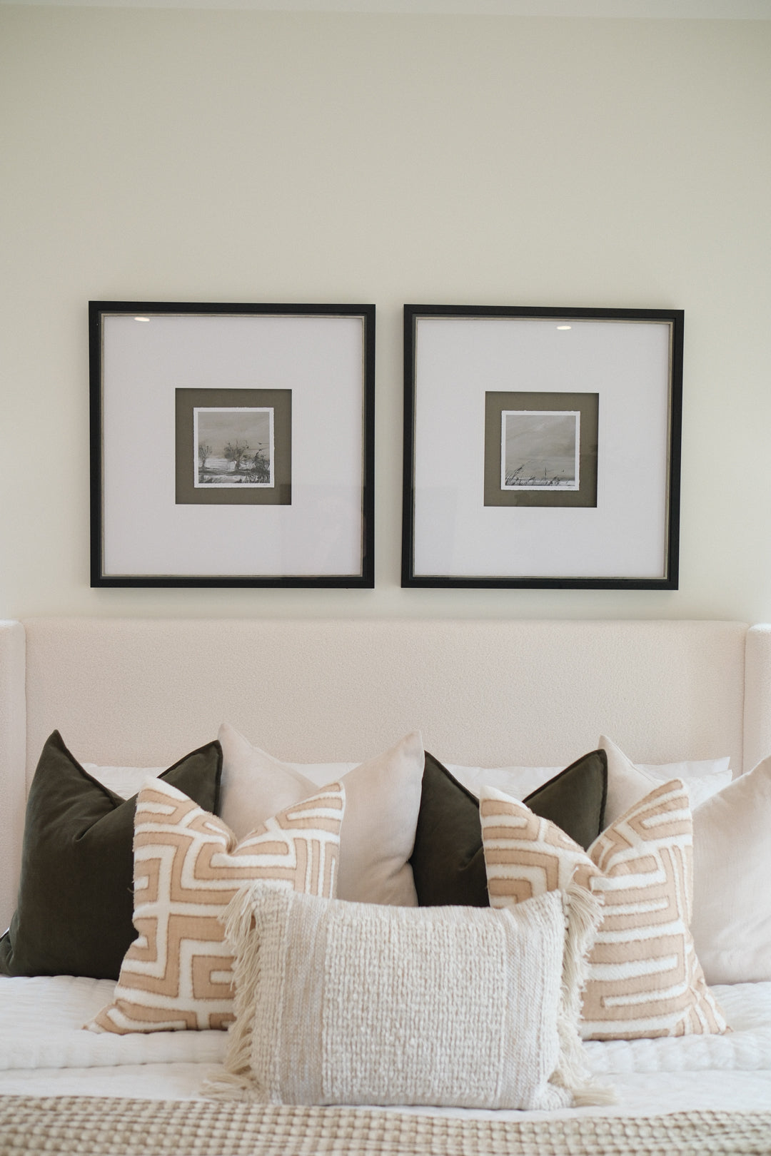 WINTER DAY FRAMED PRINT 32X32