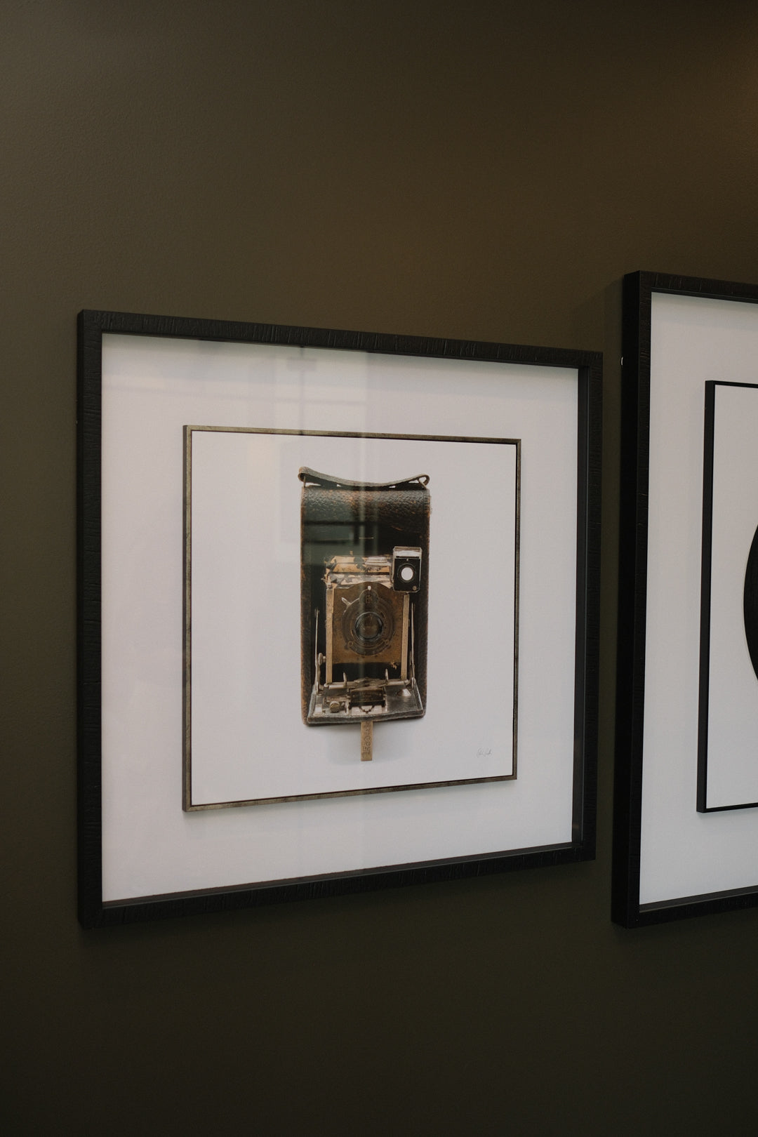 VINTAGE CAMERA PRINT ART  32X32