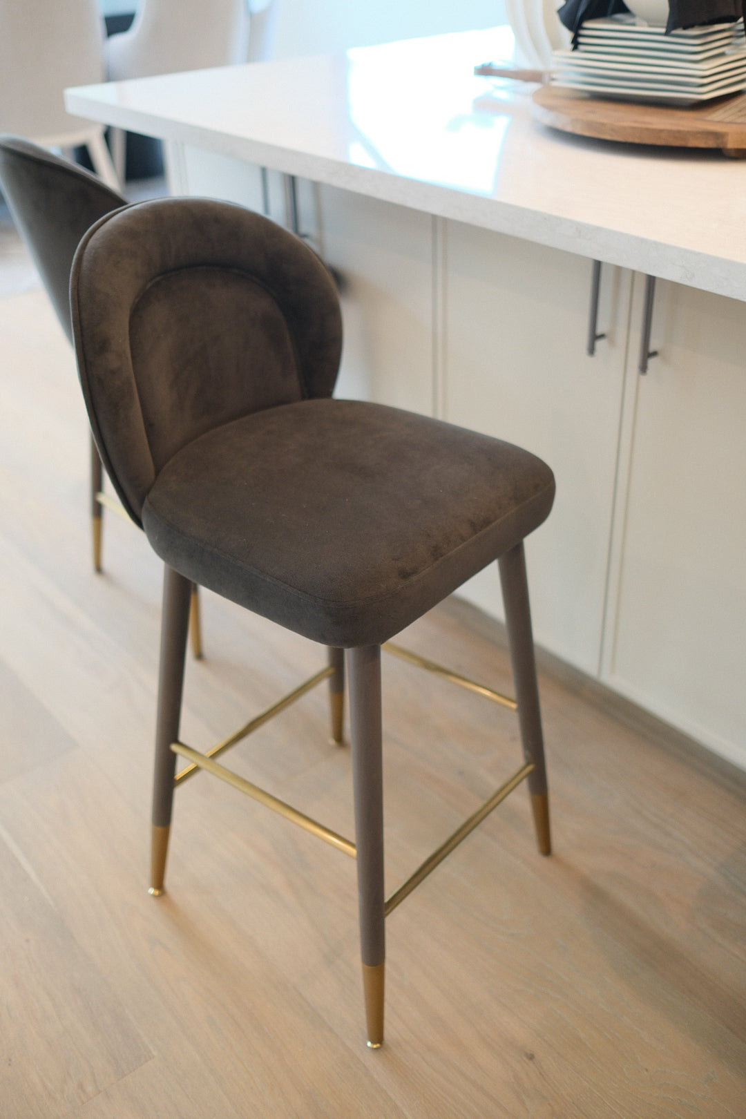 36.6"H CHARCOAL VELVET COUNTERSTOOL B