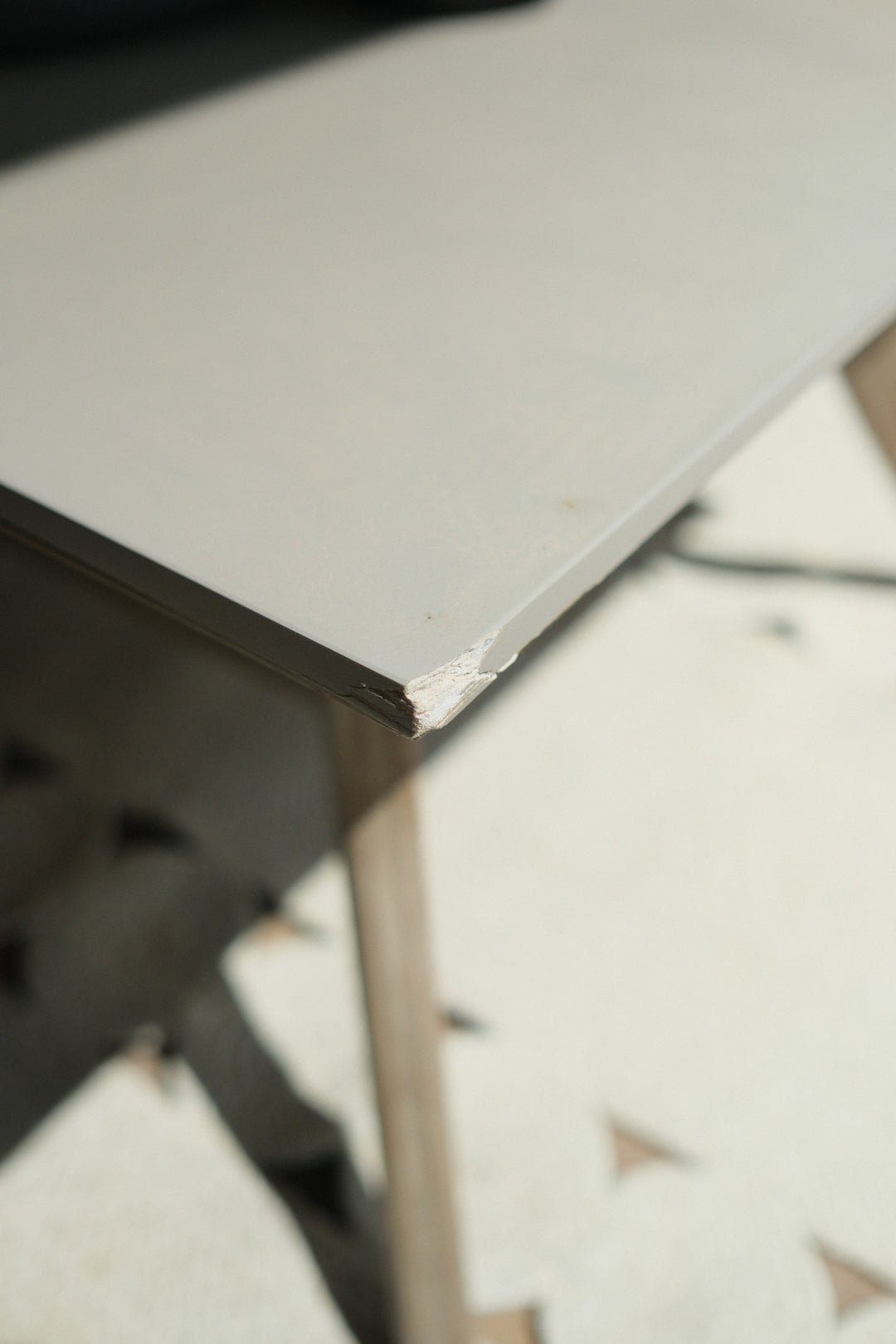 32IN EUCALYPTUS OUTDOOR TABLE
