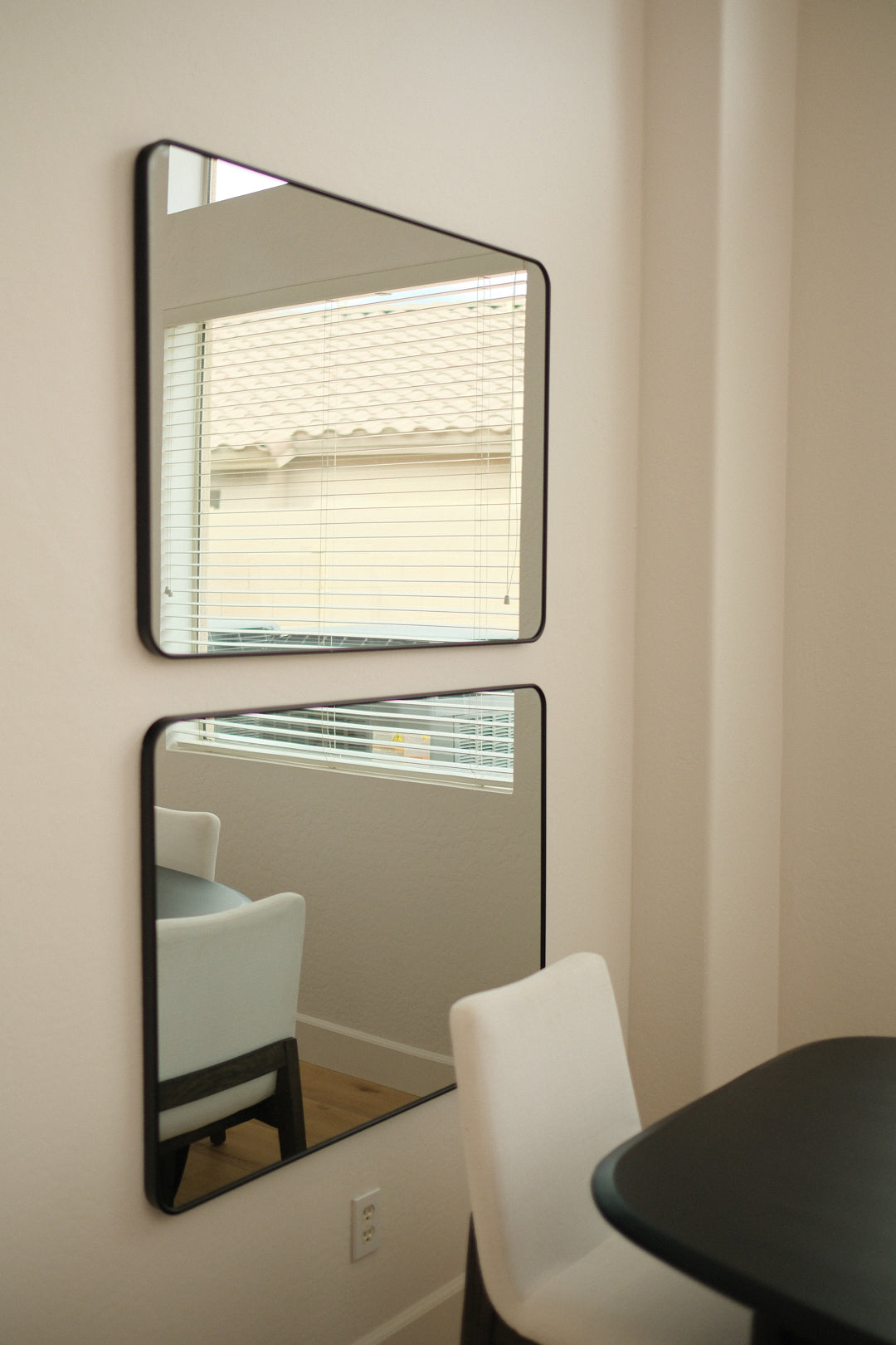 ALUMINUM FRAME MIRROR 30X40