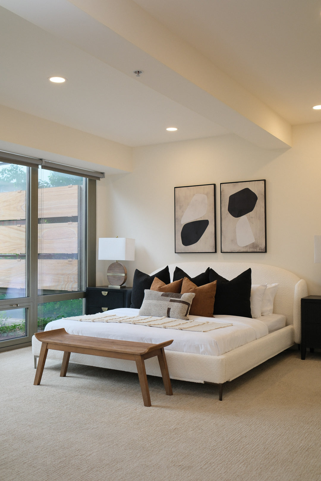 41"H WHITE KING BED