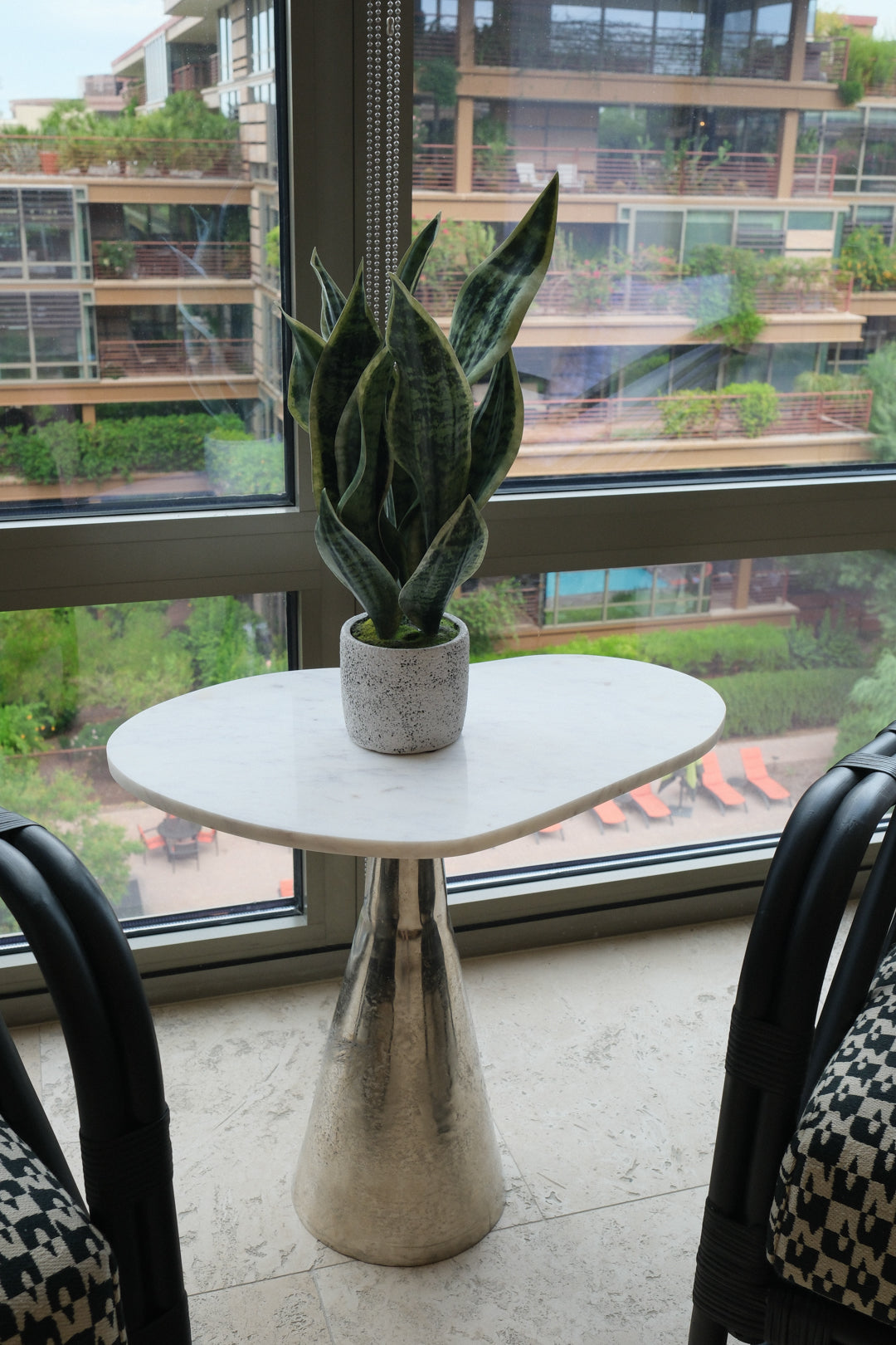 22"L SILVER ALUM. END TABLE