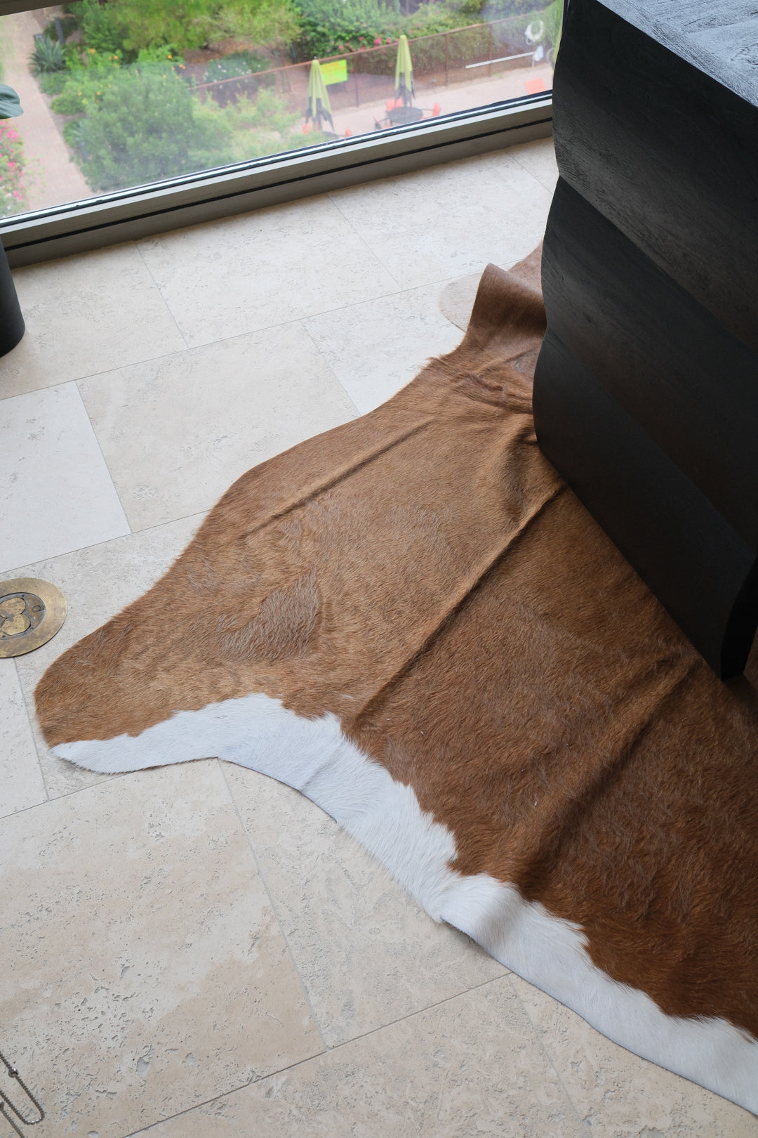 COWHIDE RUG