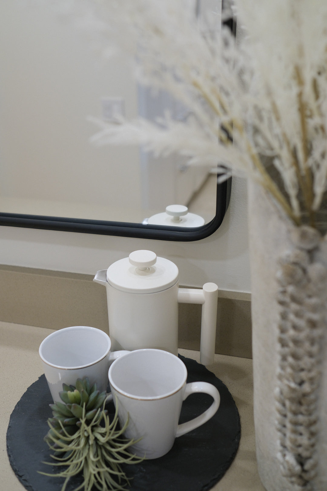 32IN METAL FRAME SQ MIRROR