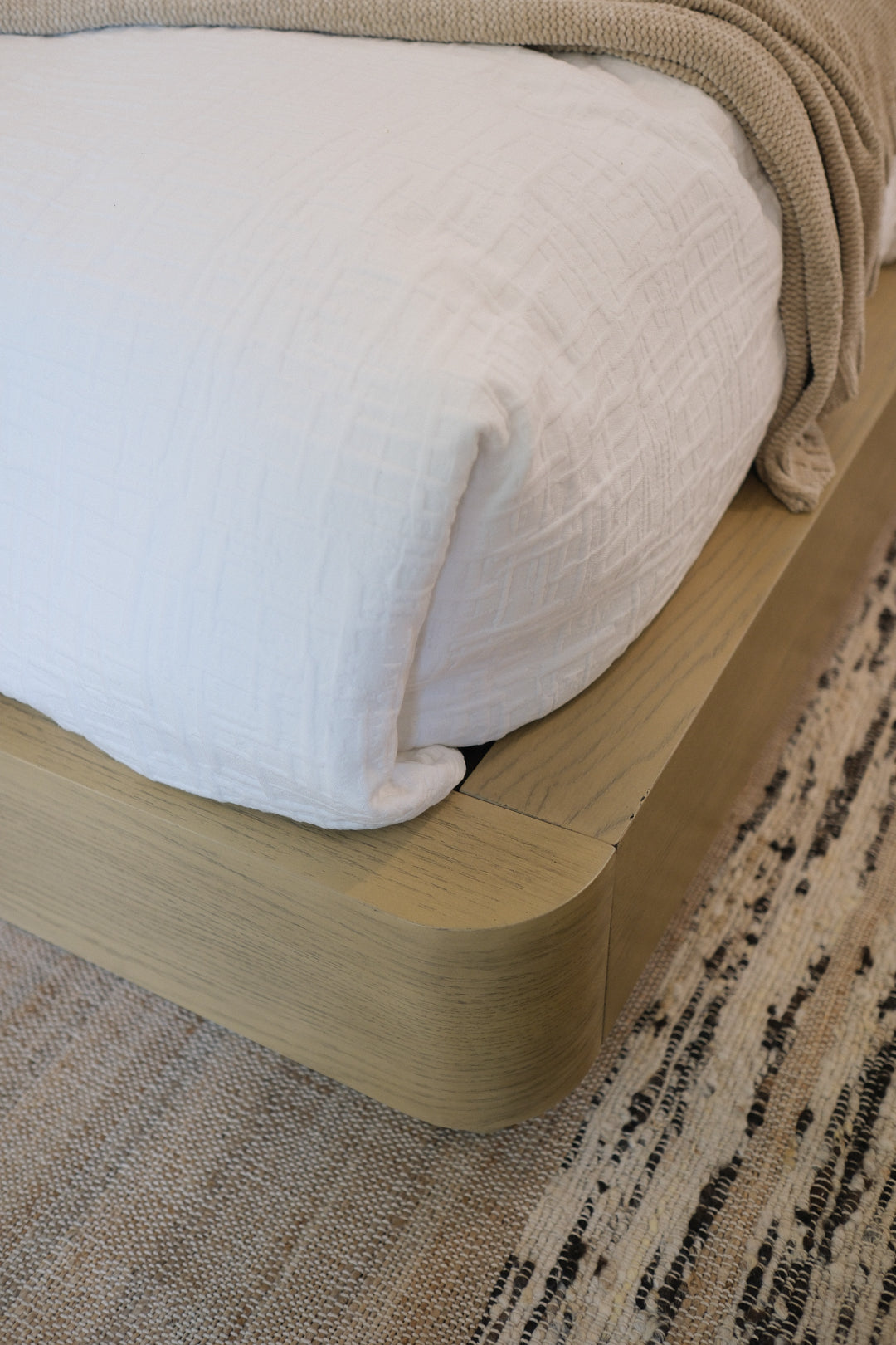 52"H BEIGE OAK KING BED