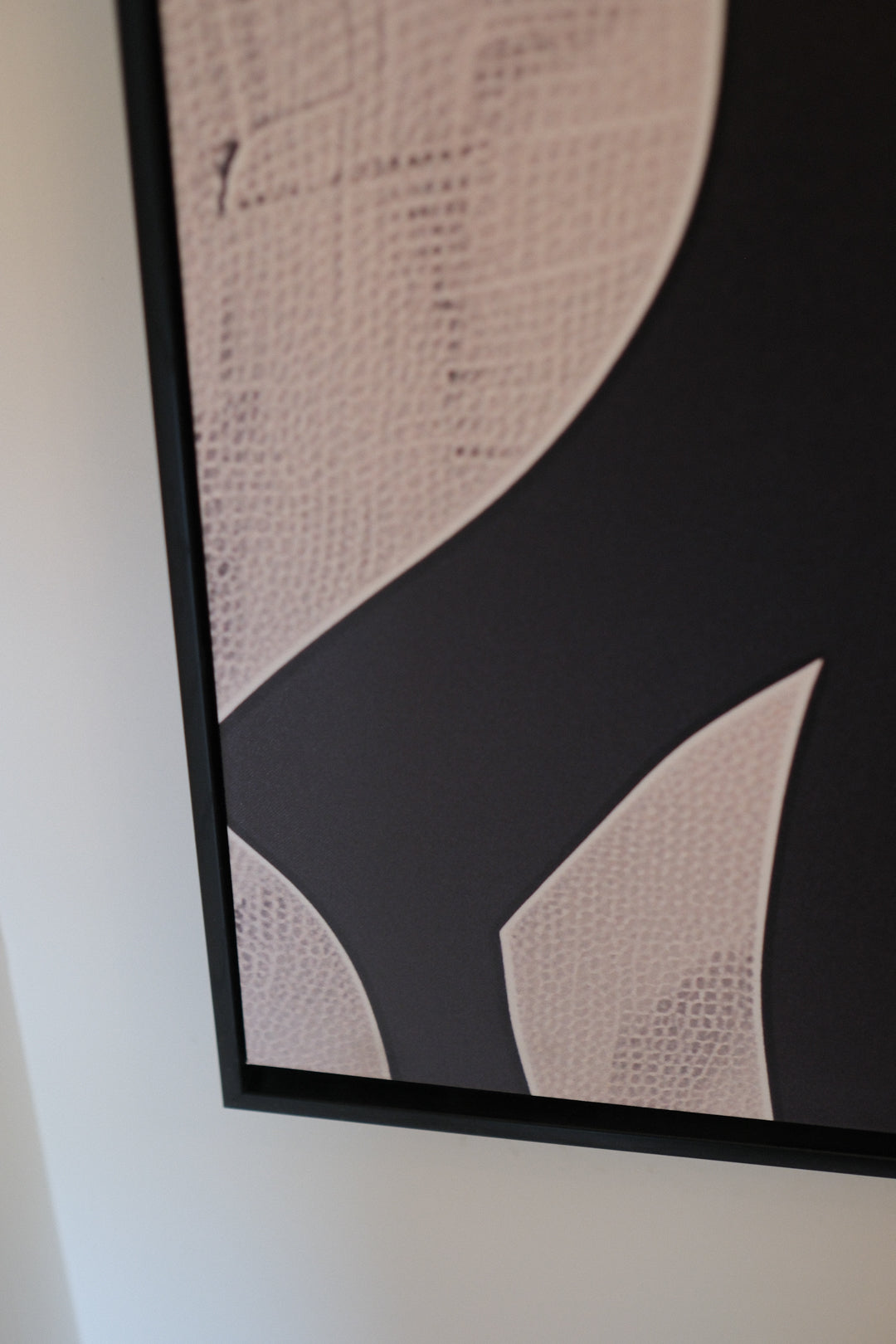 BW ABSTRACT IN BLACK FRAME 24X36