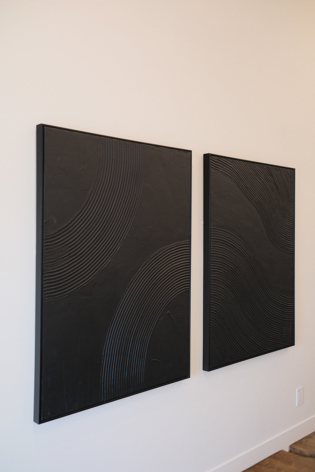 BLACK ABSTRACT CANVAS 36X48