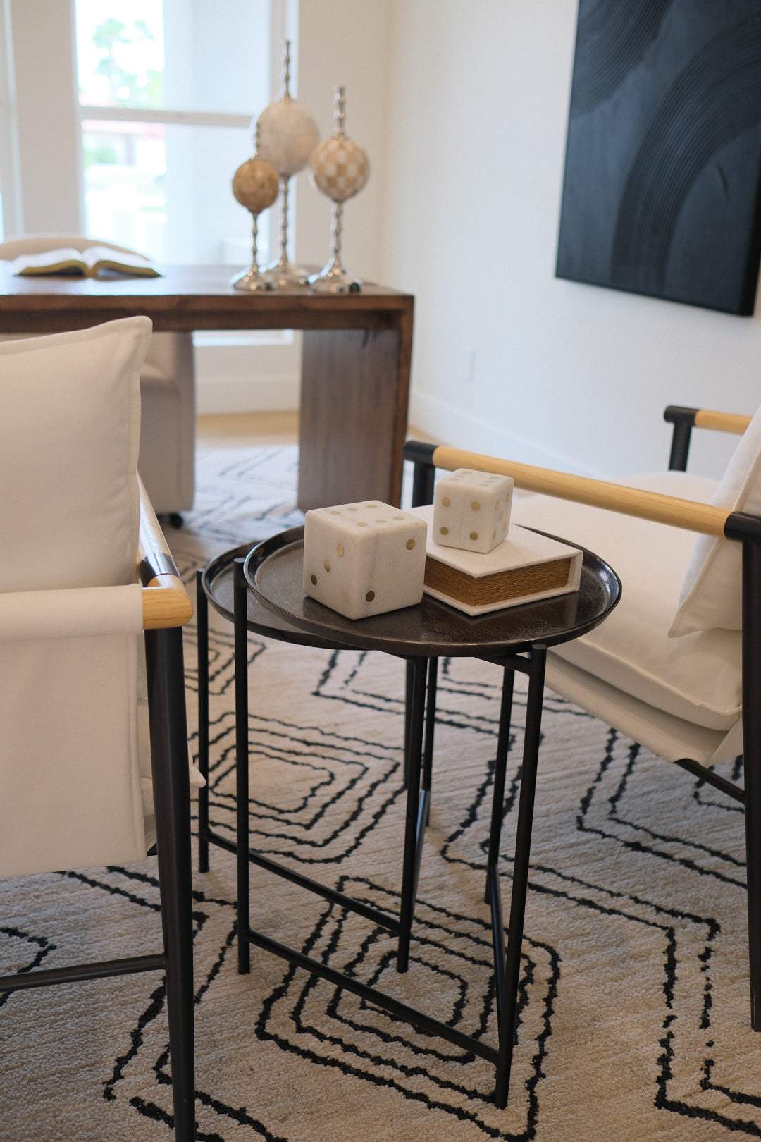 BLACK NESTING TABLE SET