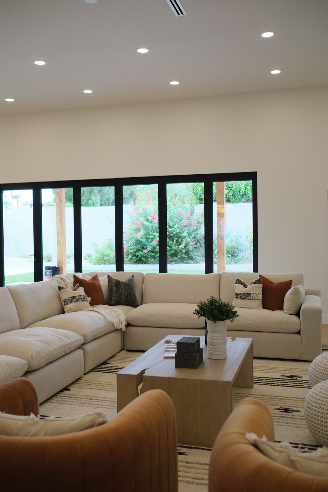 6-PIECE BEIGE SECTIONAL SOFA