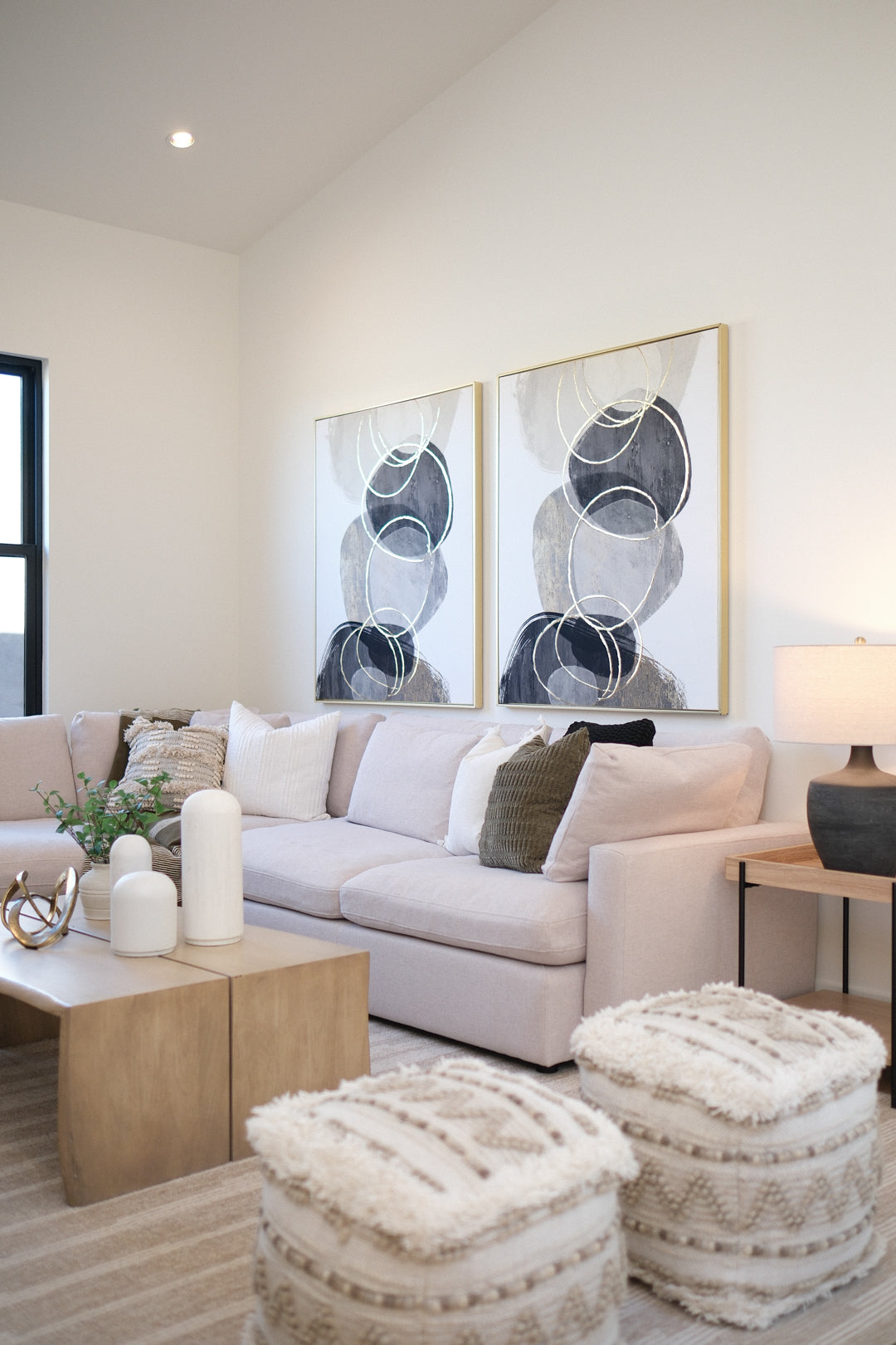 CREAM SECTIONAL