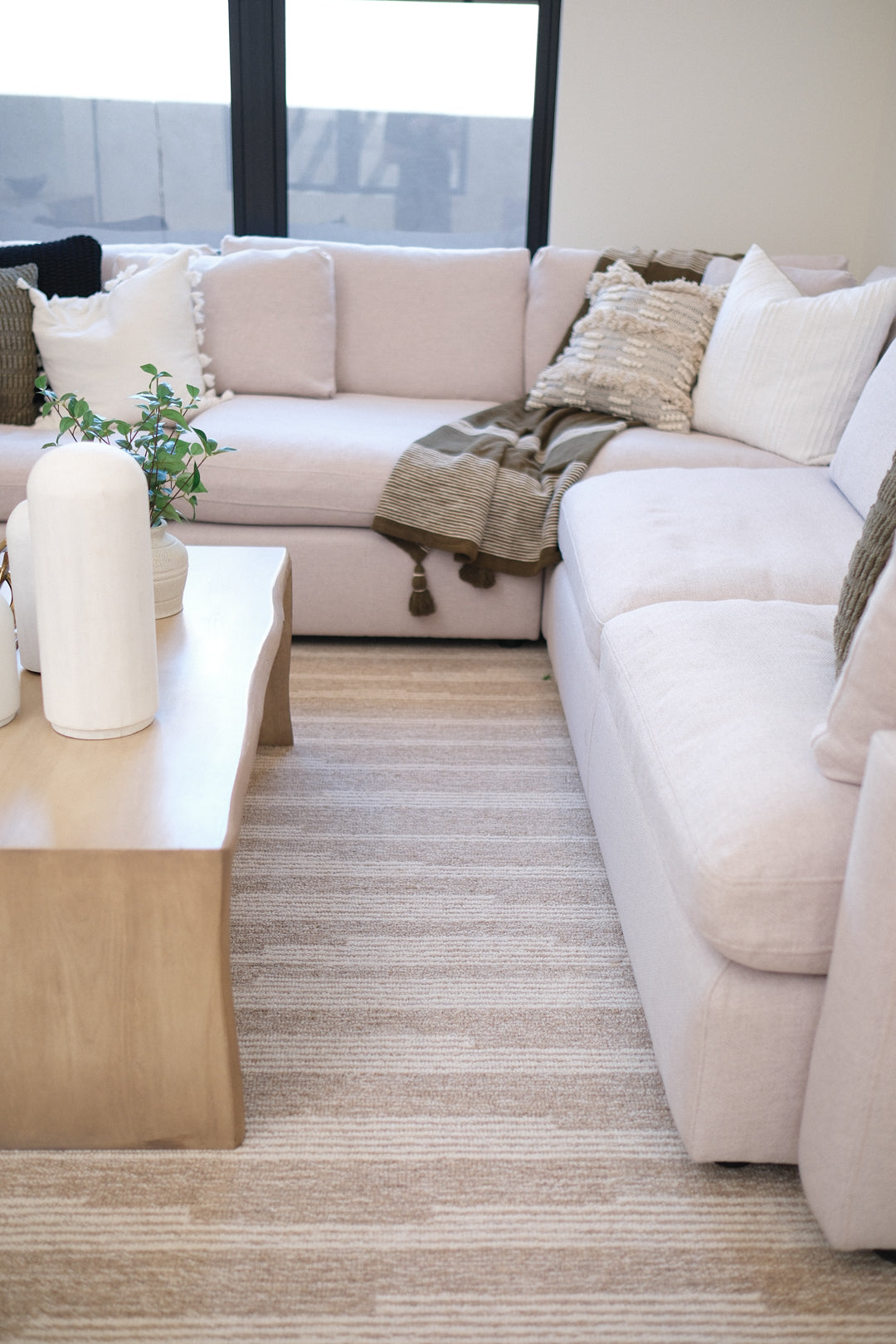 BEIGE &amp; IVORY STRIPES RUG 9x12