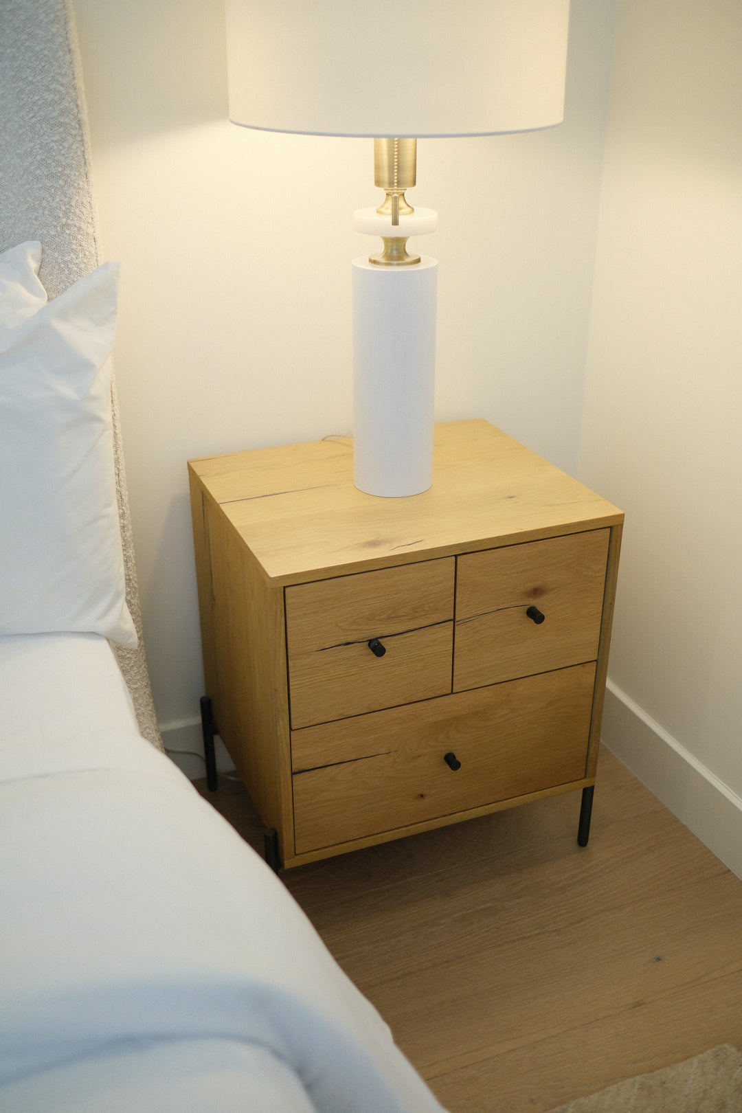 24"L LIGHT OAK RESIN NIGHTSTAND B