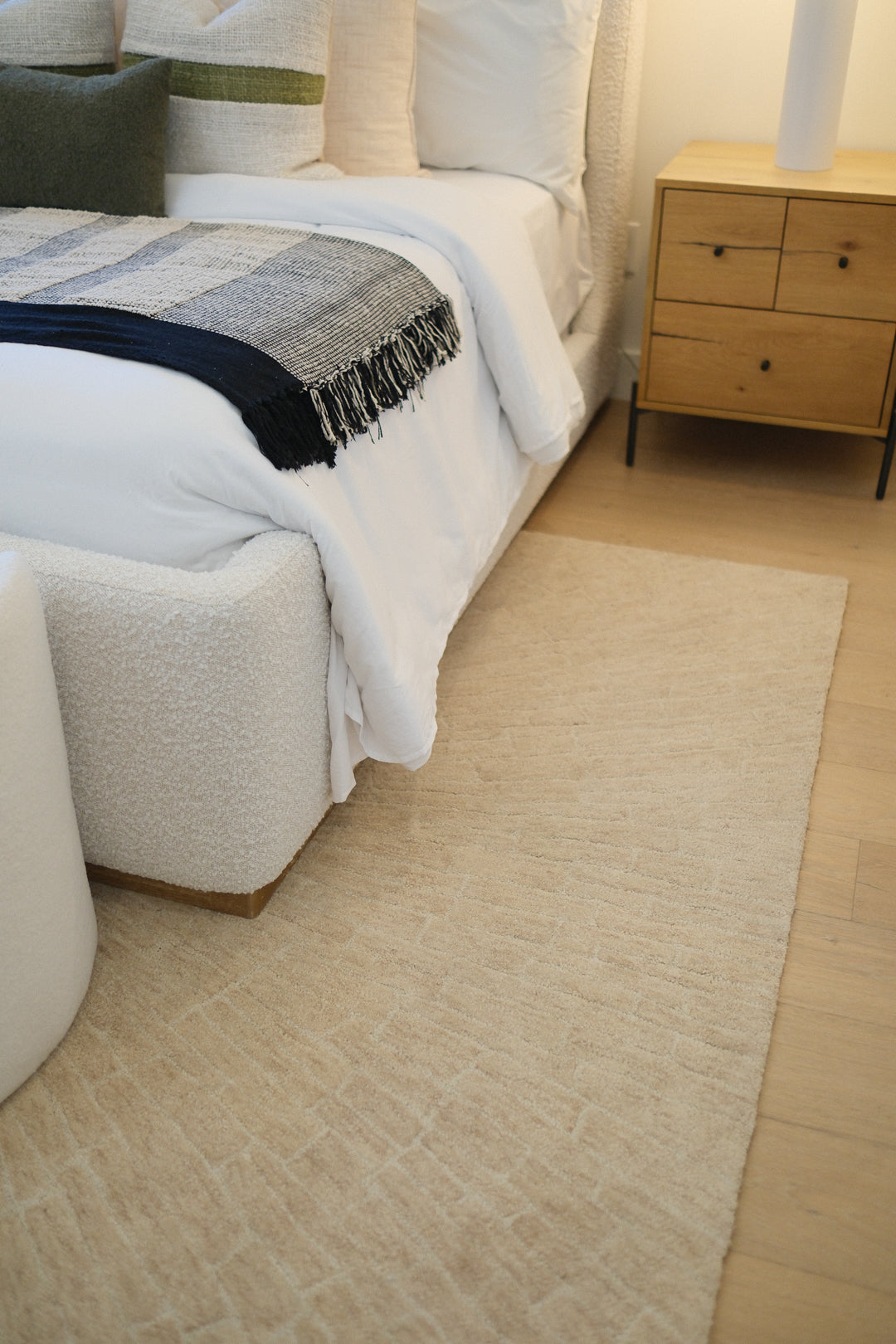 CONCENTRIC CIRCLES LT. BROWN IVORY RUG 8'X10'
