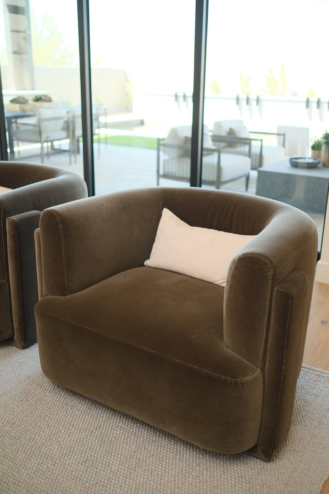 VELVET OLIVE GREEN ACCENT CHAIR B