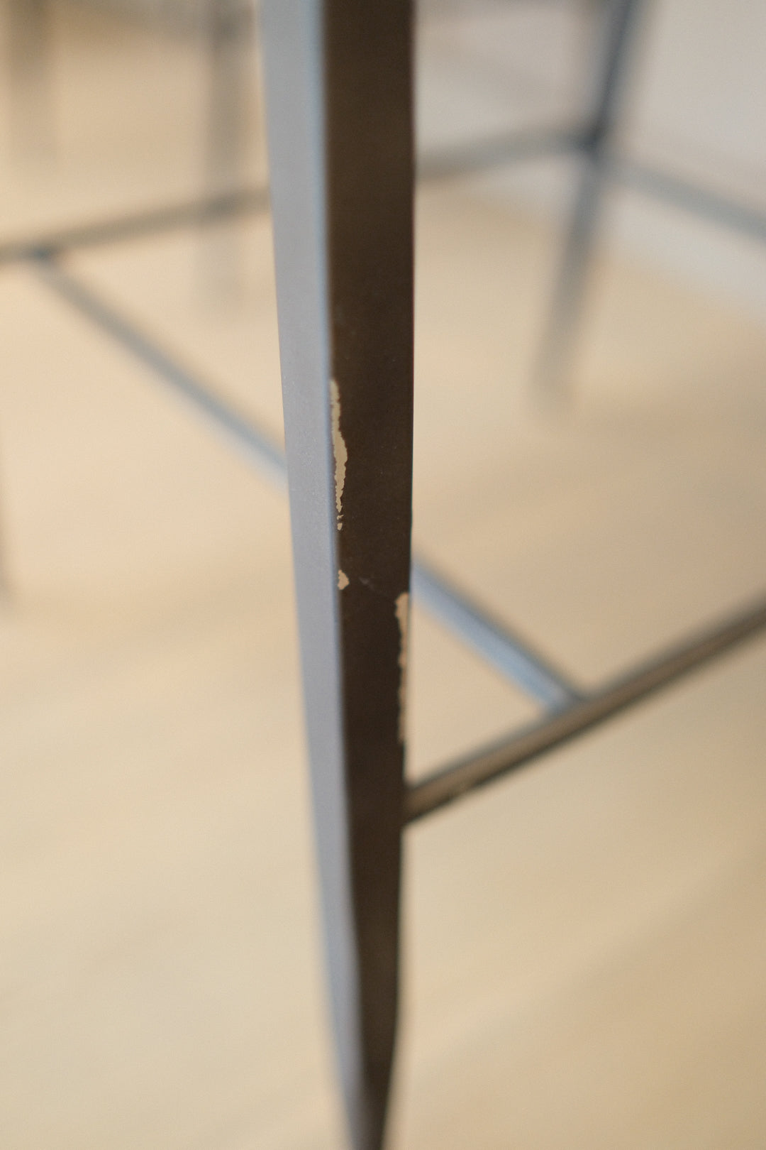 CAMEL LEATHER COUNTER STOOL D R